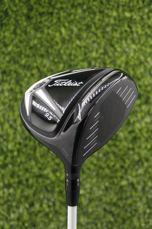 Titleist 915 D2 9.5° Driver XS Flex w/ HC