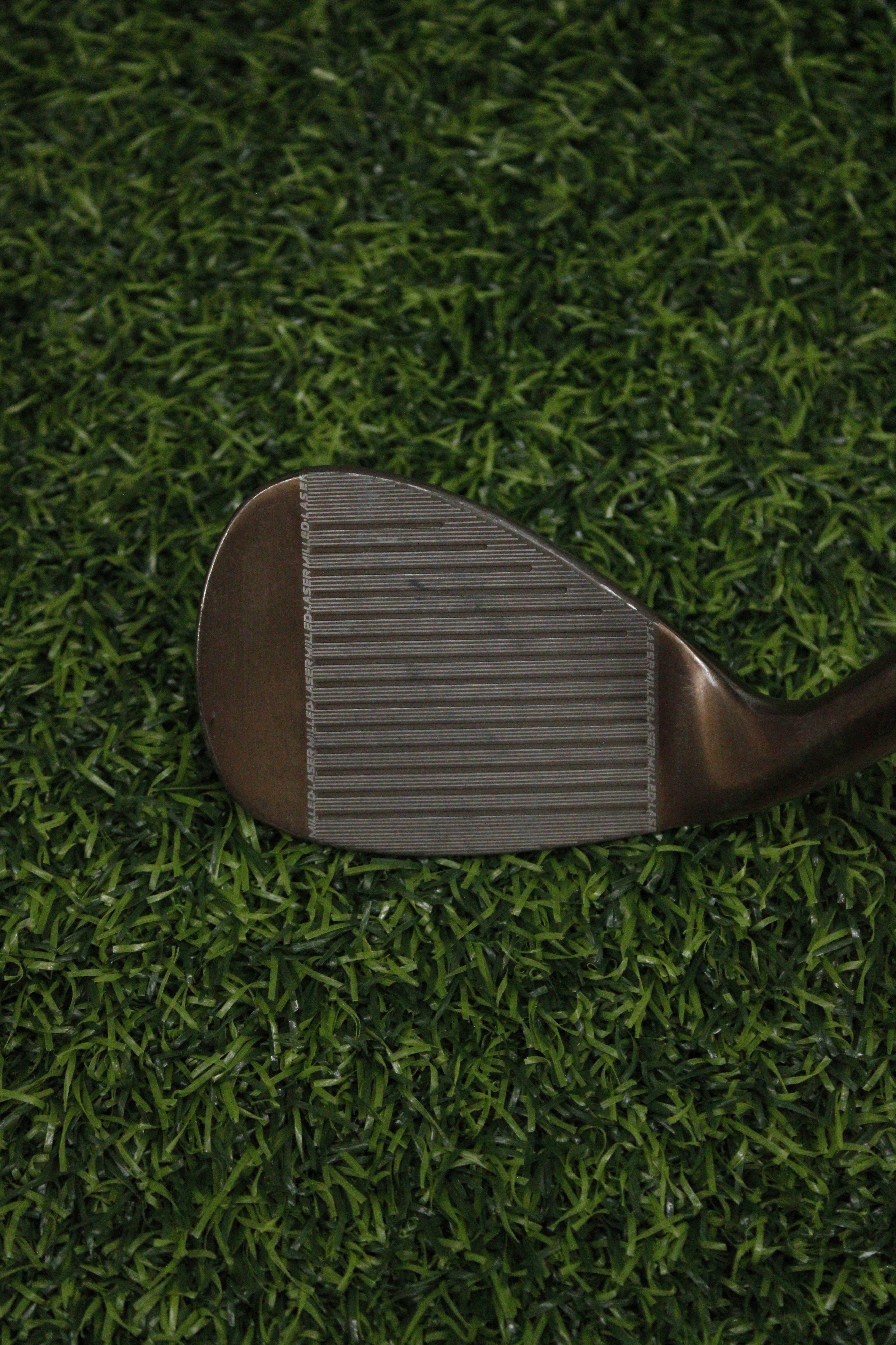 Cleveland CG15 Oil Can 56° SW Wedge Flex 35.25"