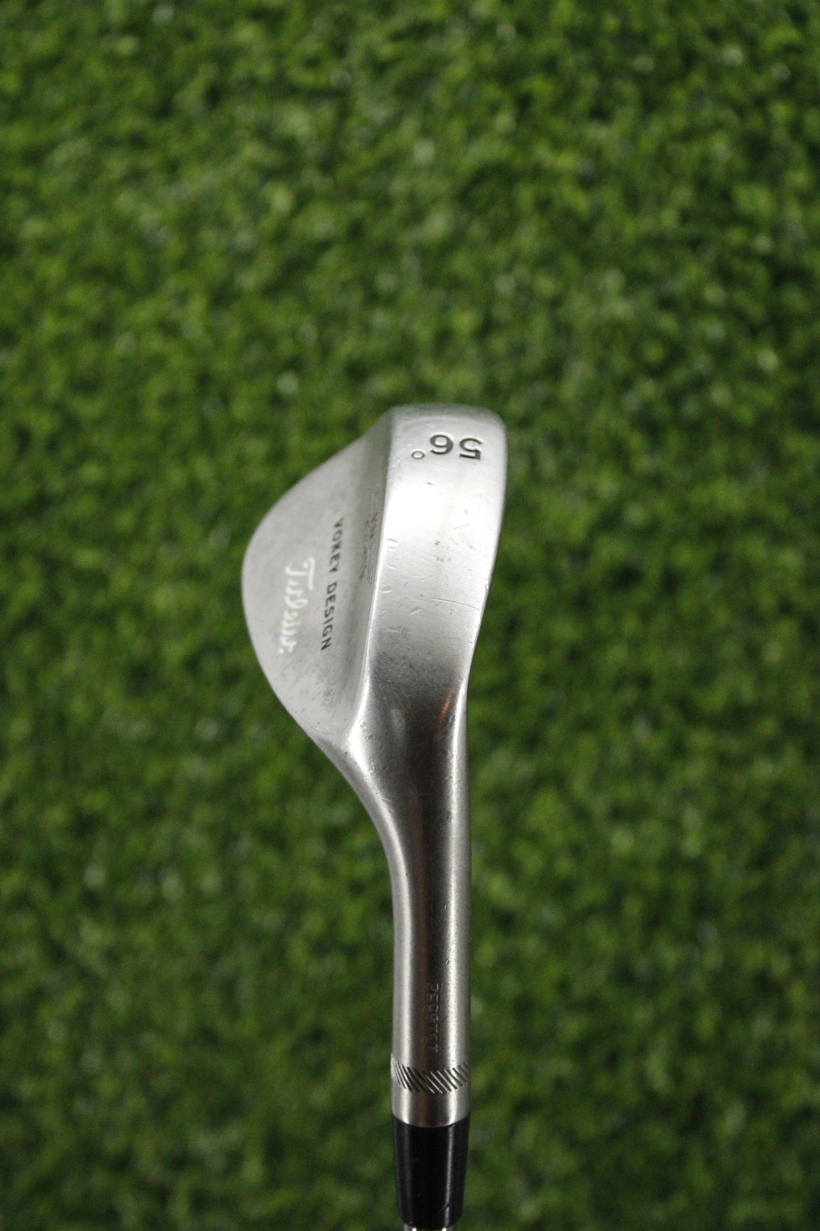 Titleist Vokey Chrome 200 56° SW Wedge Flex 34.75"