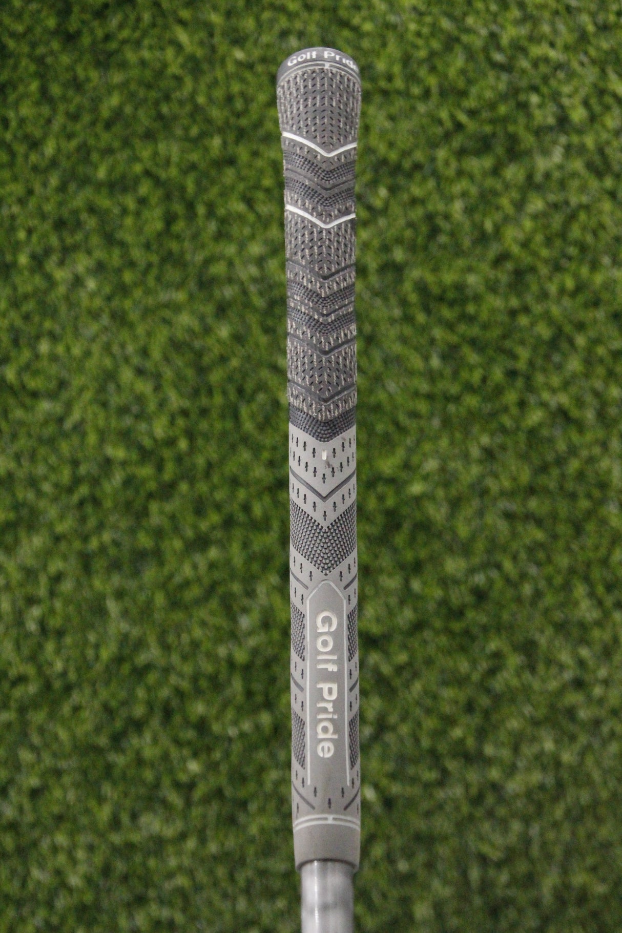 Lefty Titleist 913 D2 10.5° Driver S Flex 45"