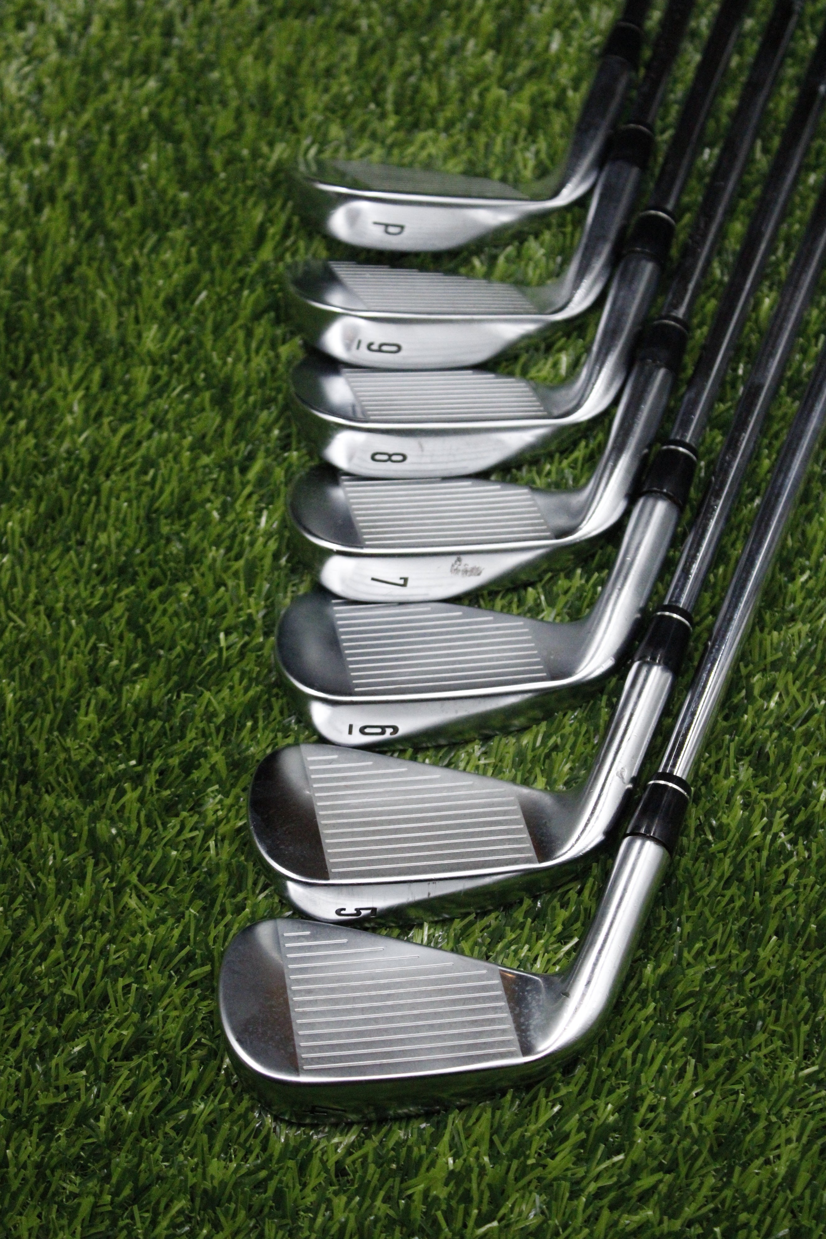 Callaway Apex 19 Iron Set 4-PW S Flex Std Length