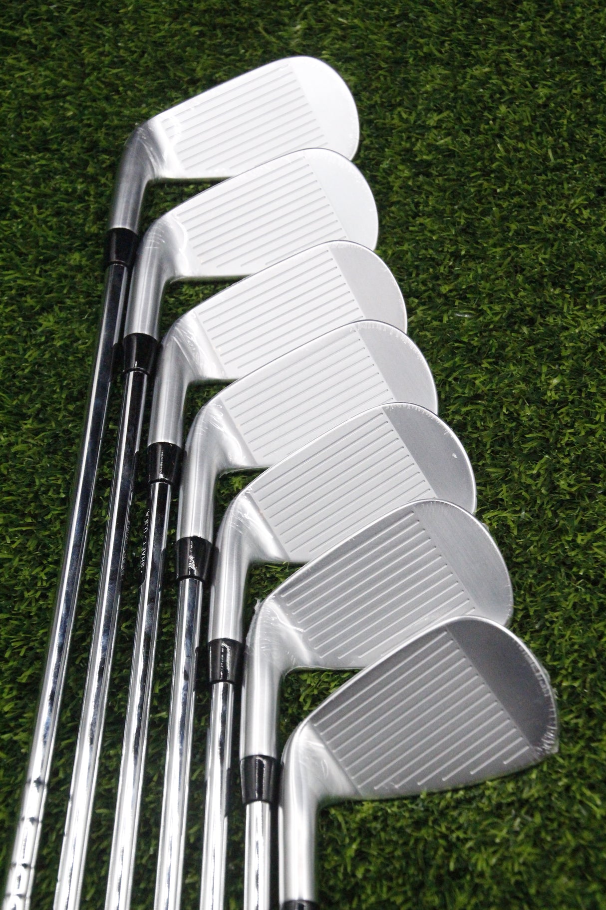 NEW Titleist 2025 T250 Iron Set 4-PW S Flex Std Length