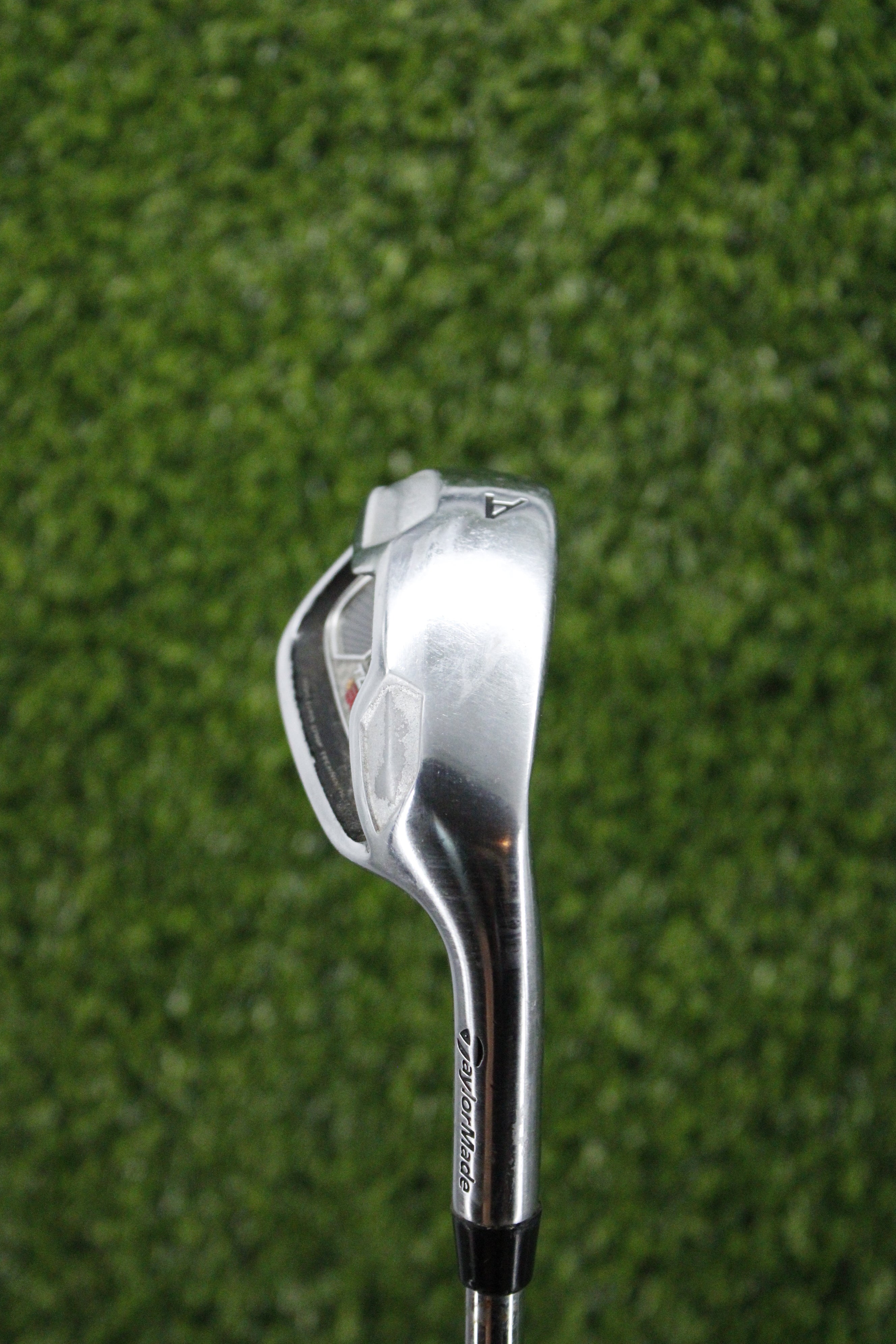 TaylorMade Tour Burner AW R Flex 32"