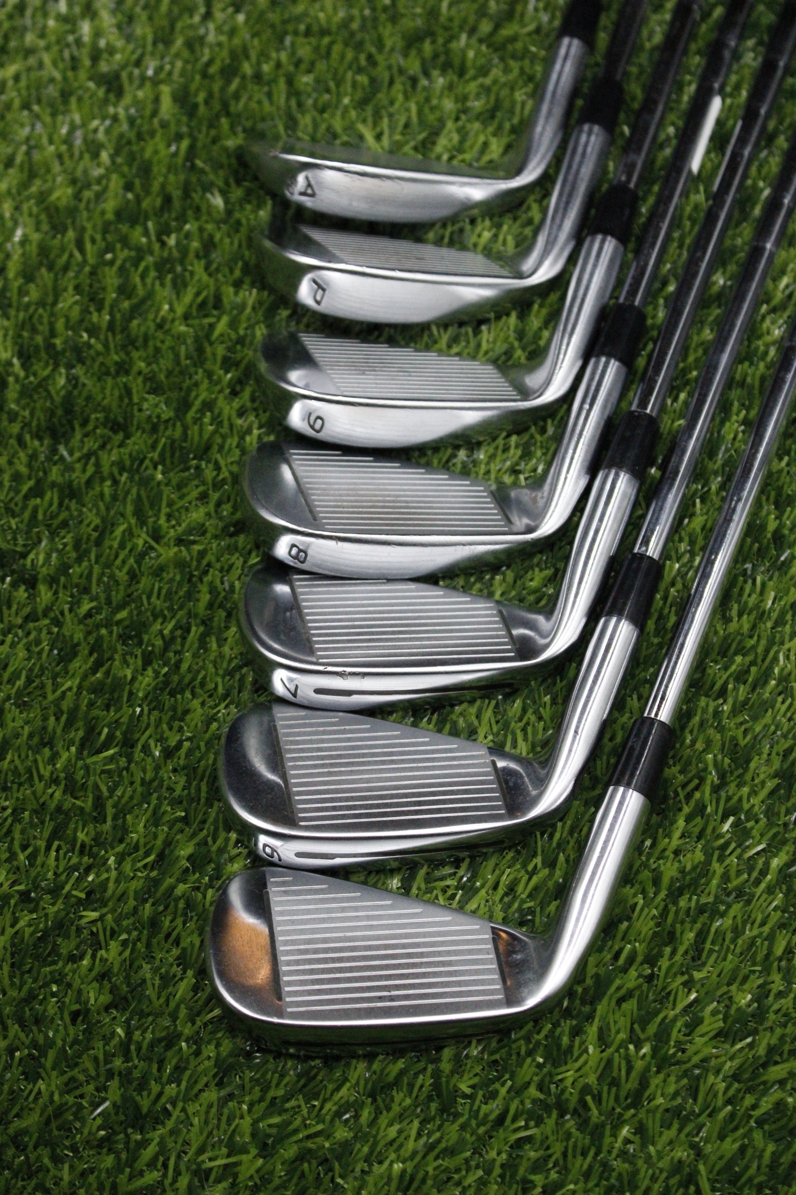 TaylorMade RSi 2 Iron Set 5-PW AW S Flex Std Length