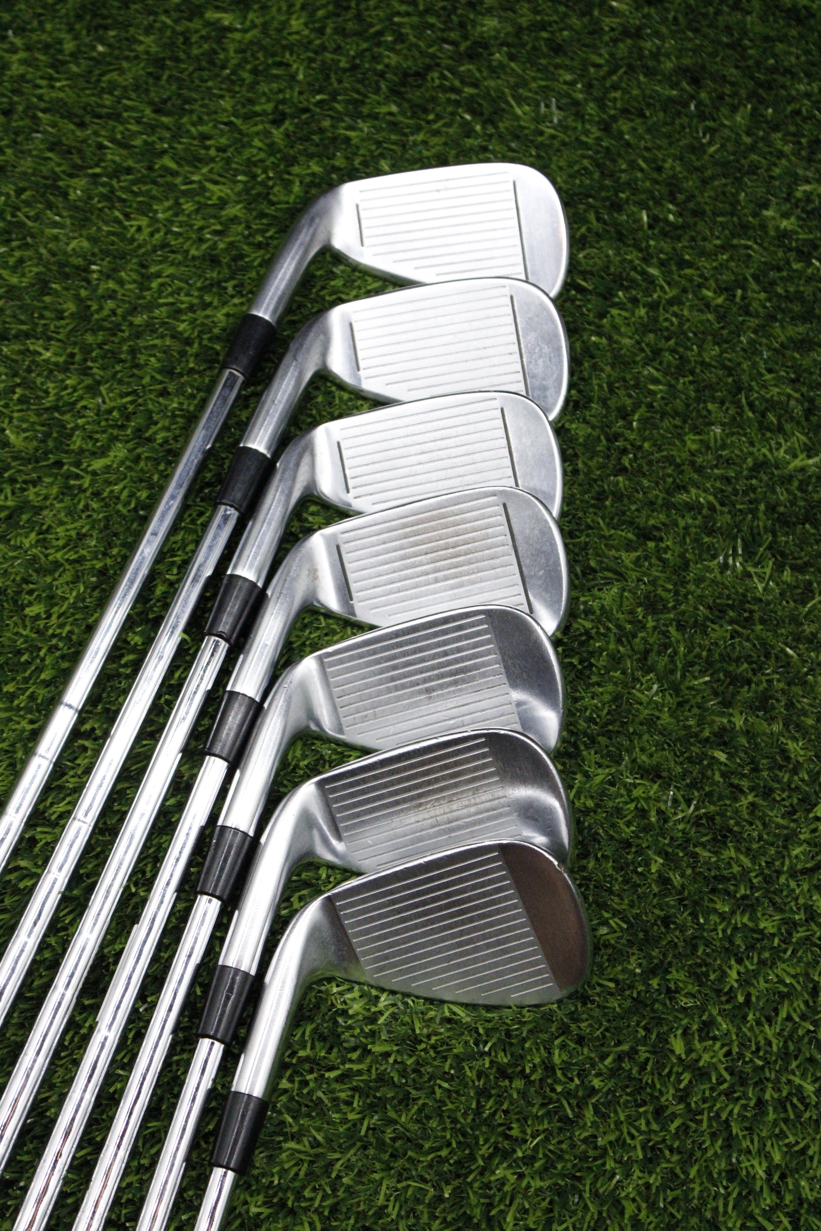 TaylorMade RSi 2 Iron Set 5-PW AW S Flex Std Length