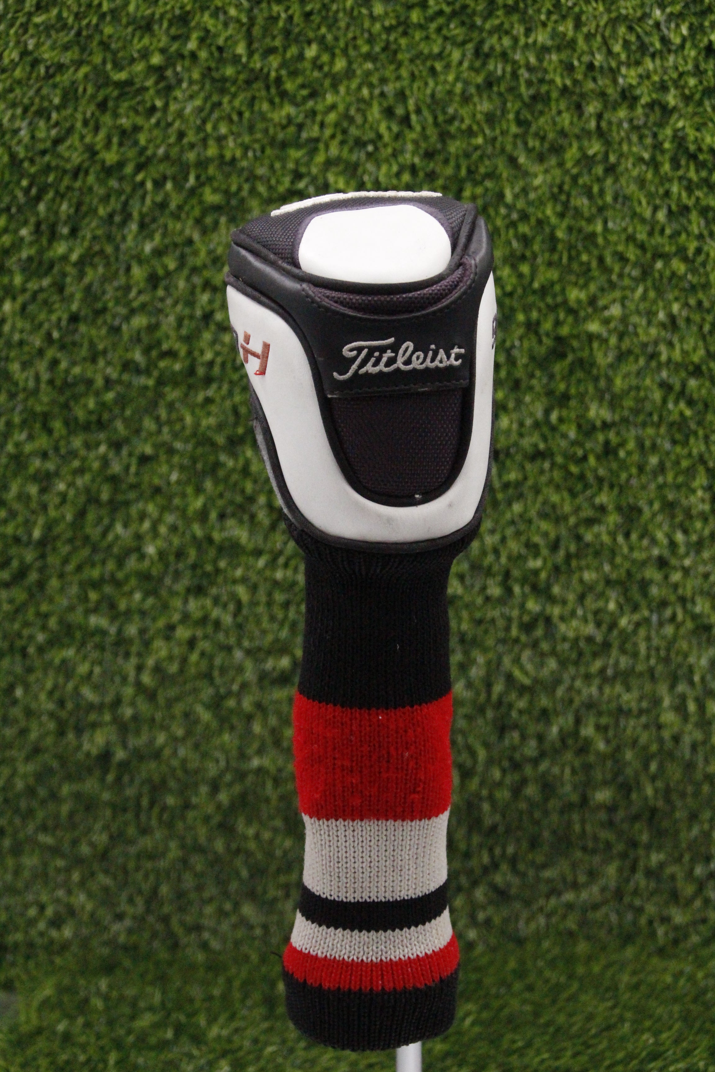 Titleist 913H 21° 4 Hybrid R Flex 39.75" w/ HC