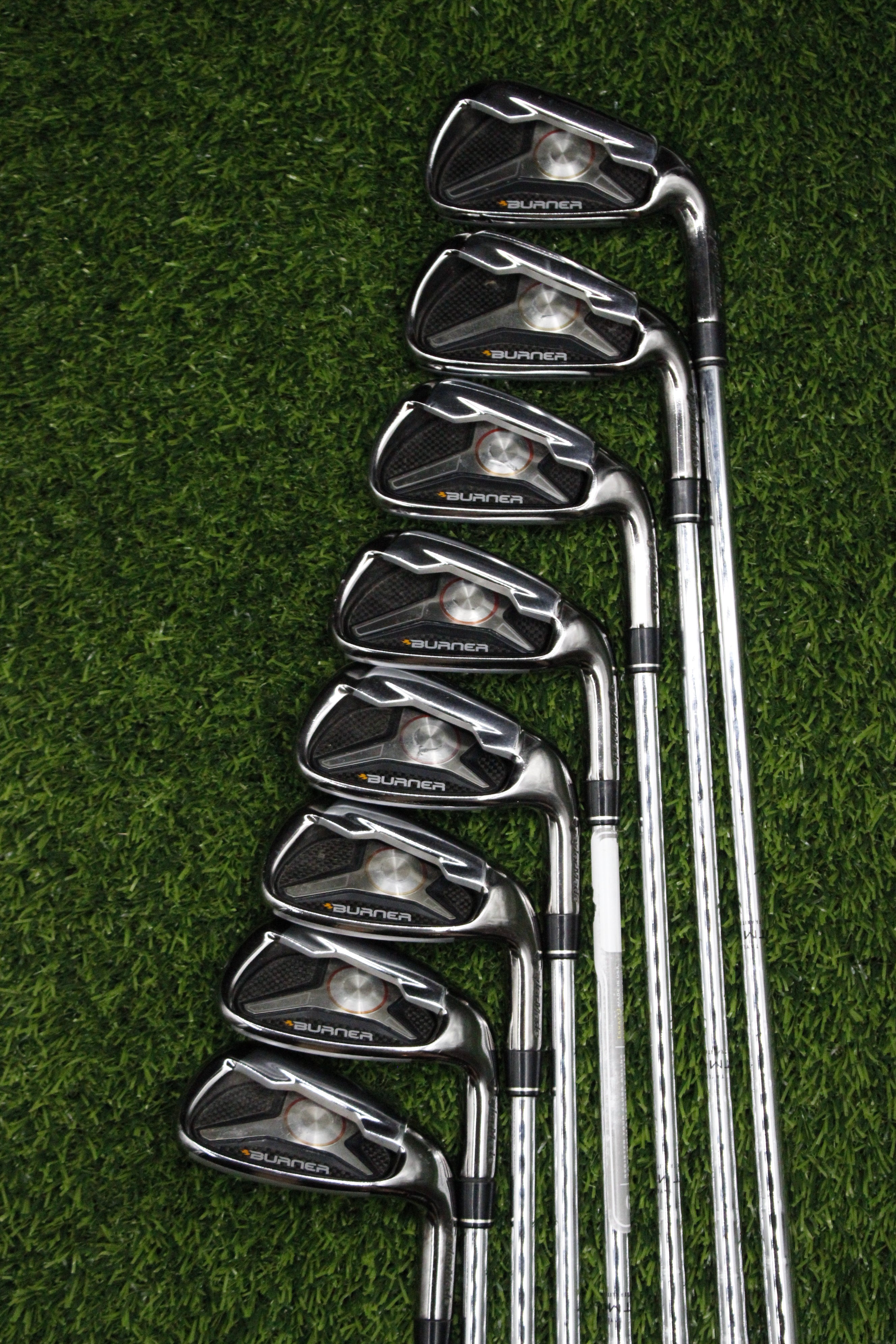 TaylorMade 2009 Burner Iron Set 4-PW AW S Flex +0.5"