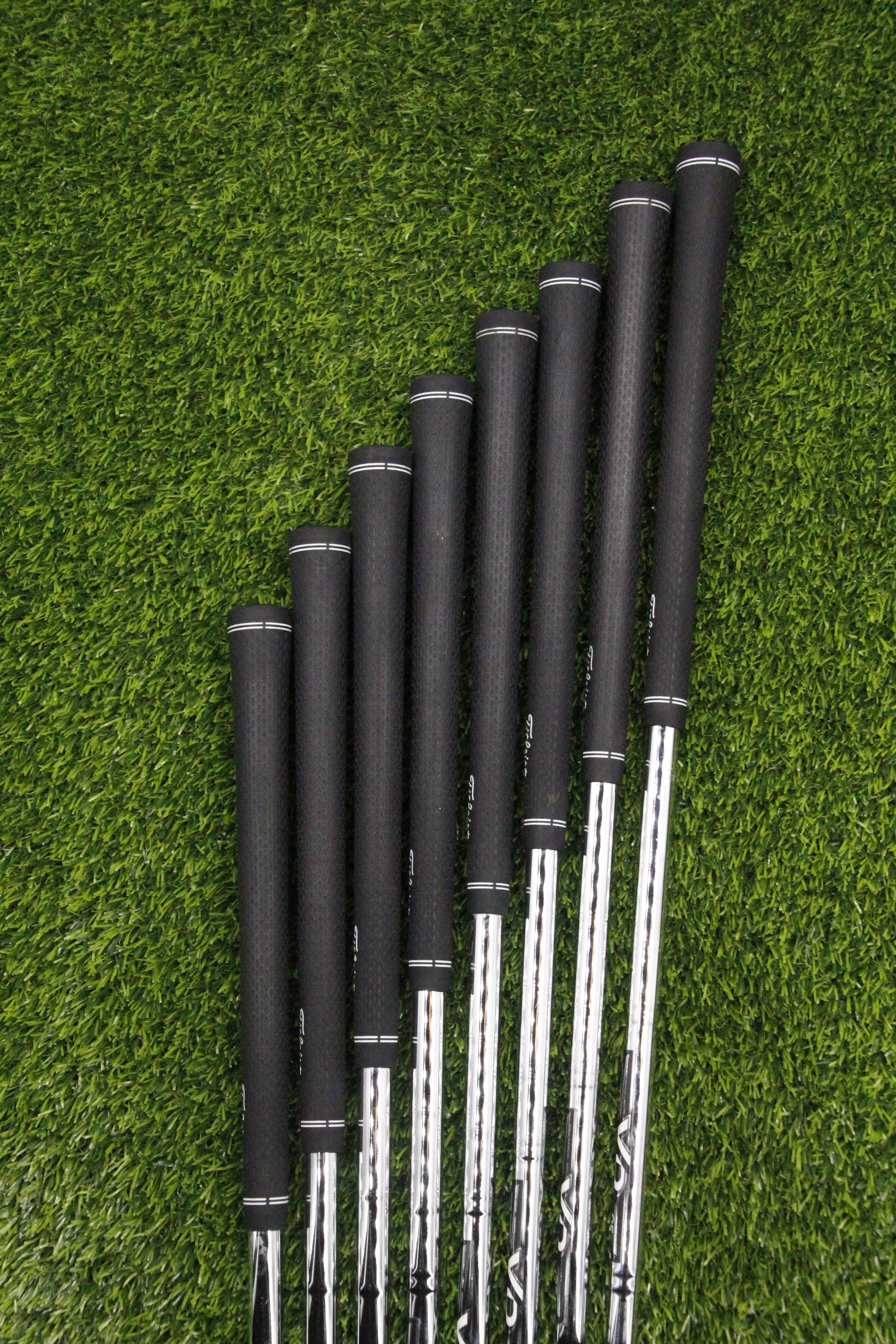 Titleist 714 AP1 Iron Set 4-PW GW S Flex Std Length