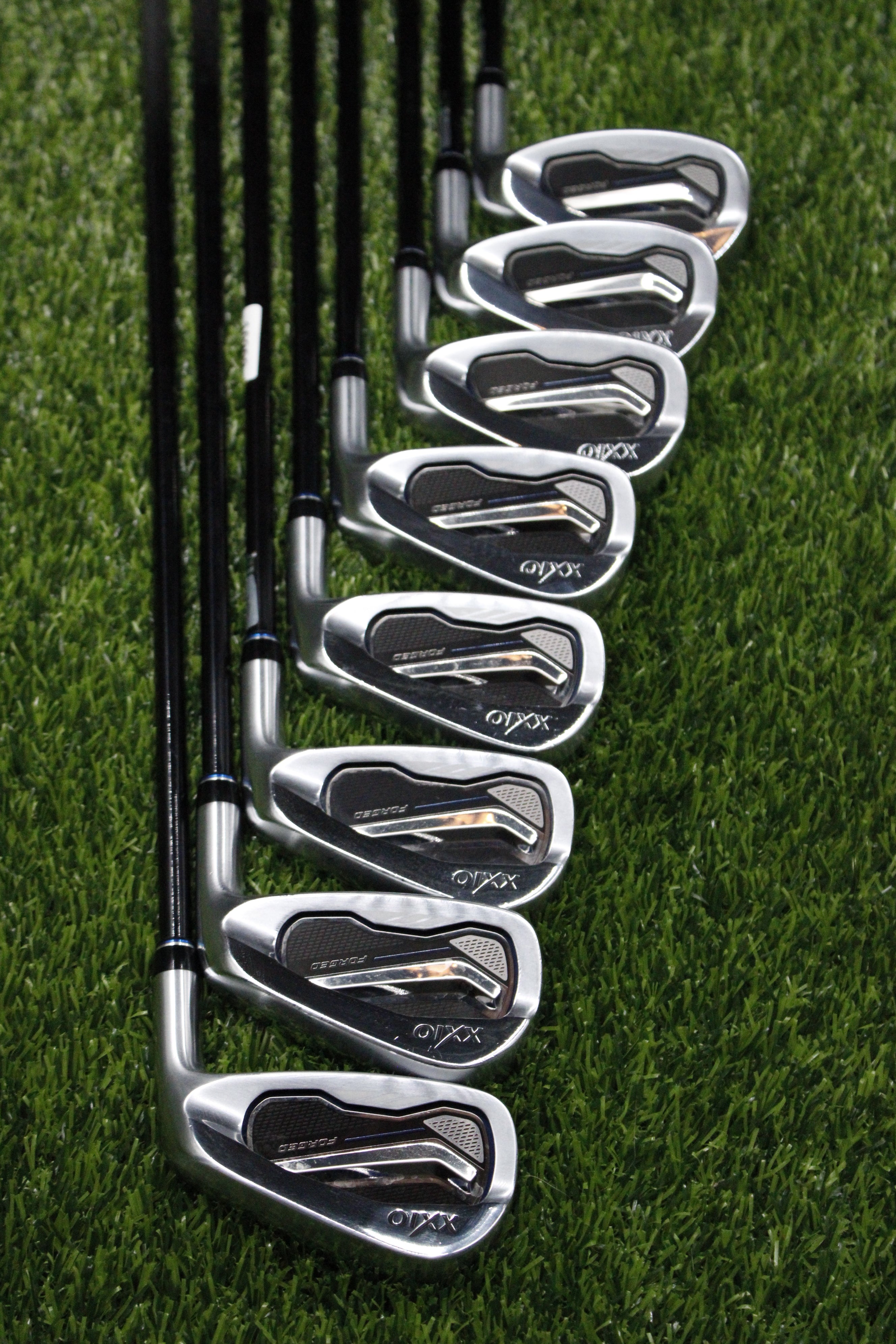 XXIO 2017 Forged Iron Set 5-PW AW SW R Flex -0.5"