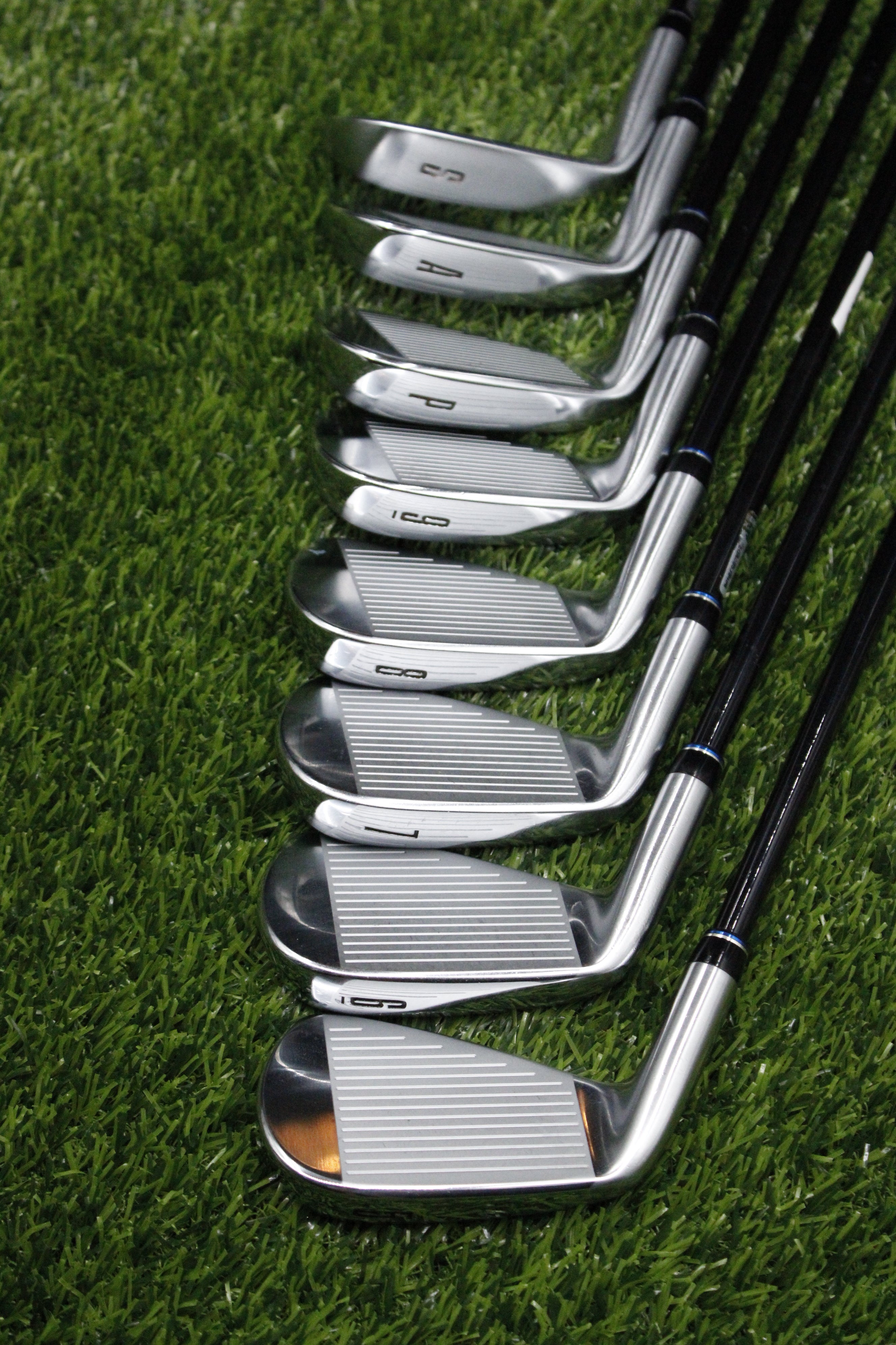 XXIO 2017 Forged Iron Set 5-PW AW SW R Flex -0.5"