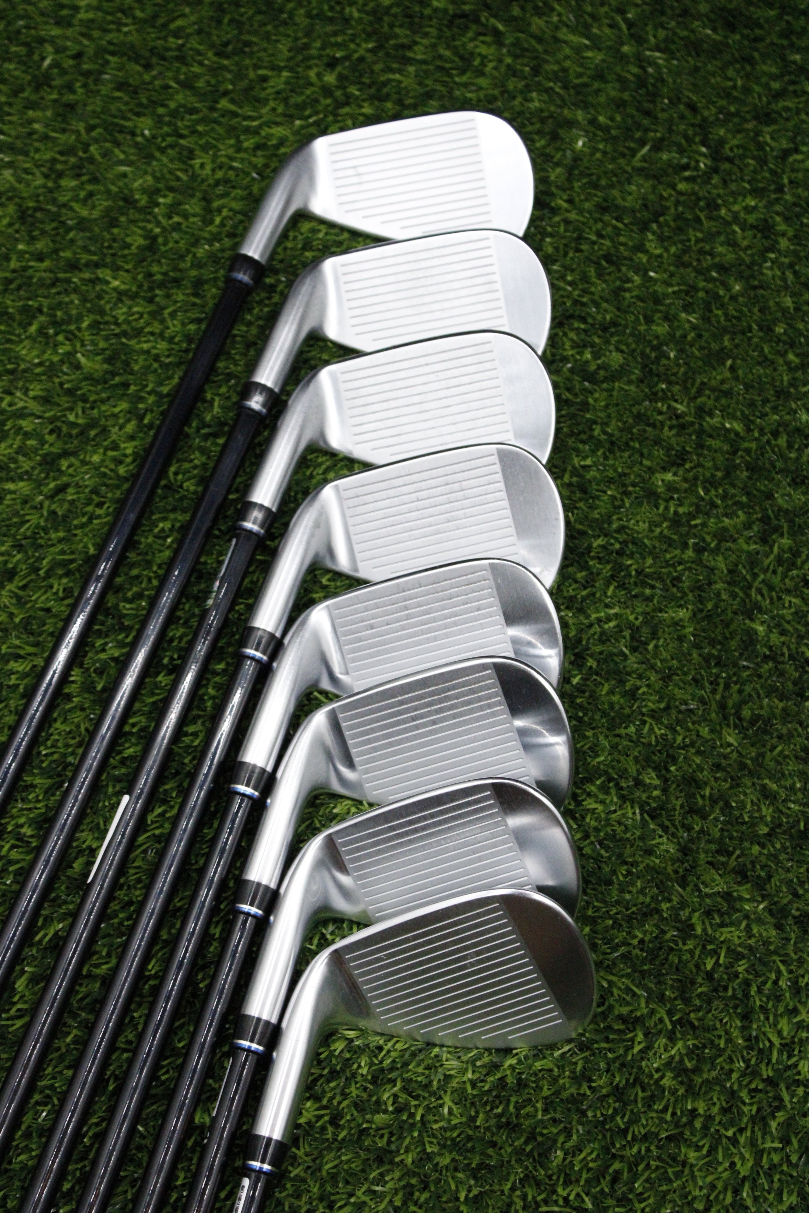 XXIO 2017 Forged Iron Set 5-PW AW SW R Flex -0.5"