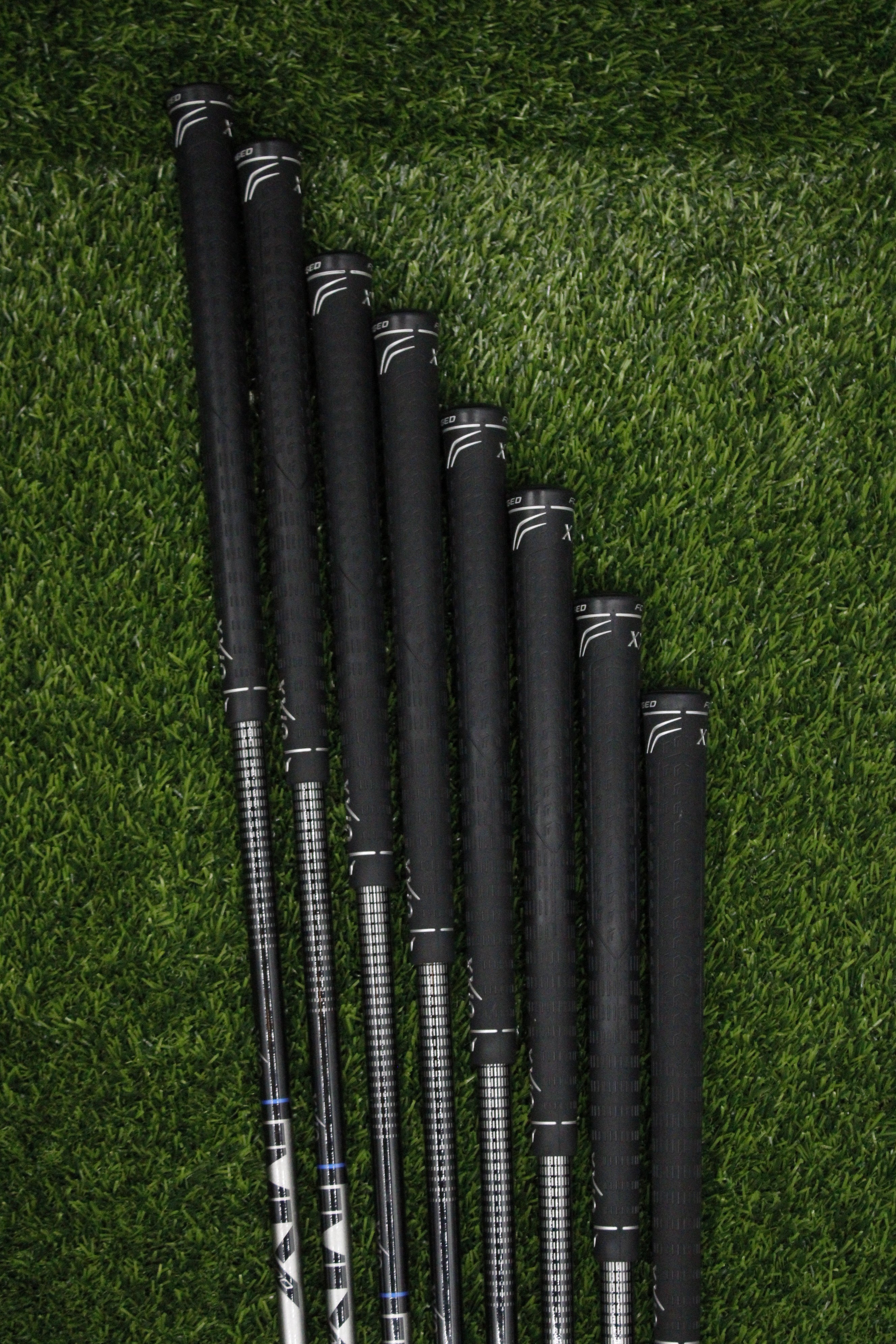 XXIO 2017 Forged Iron Set 5-PW AW SW R Flex -0.5"