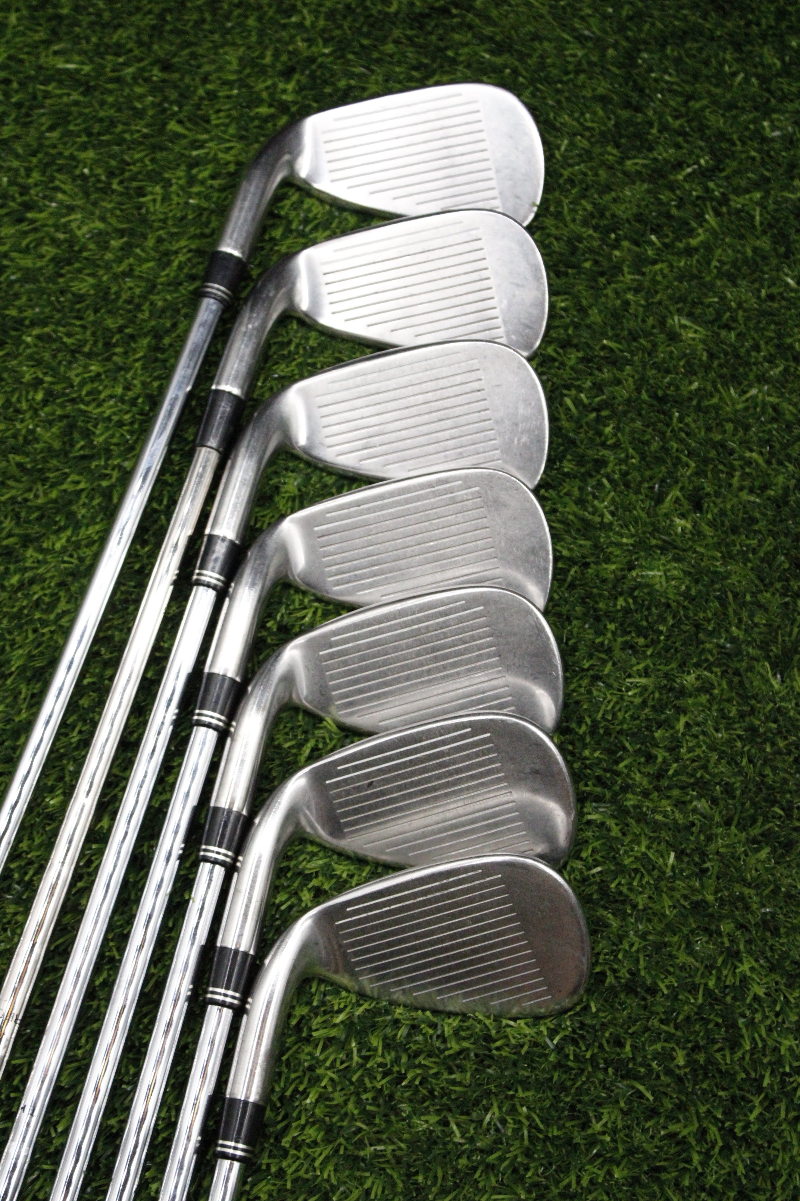 TaylorMade r7 Iron Set 4-PW S Flex +0.5"