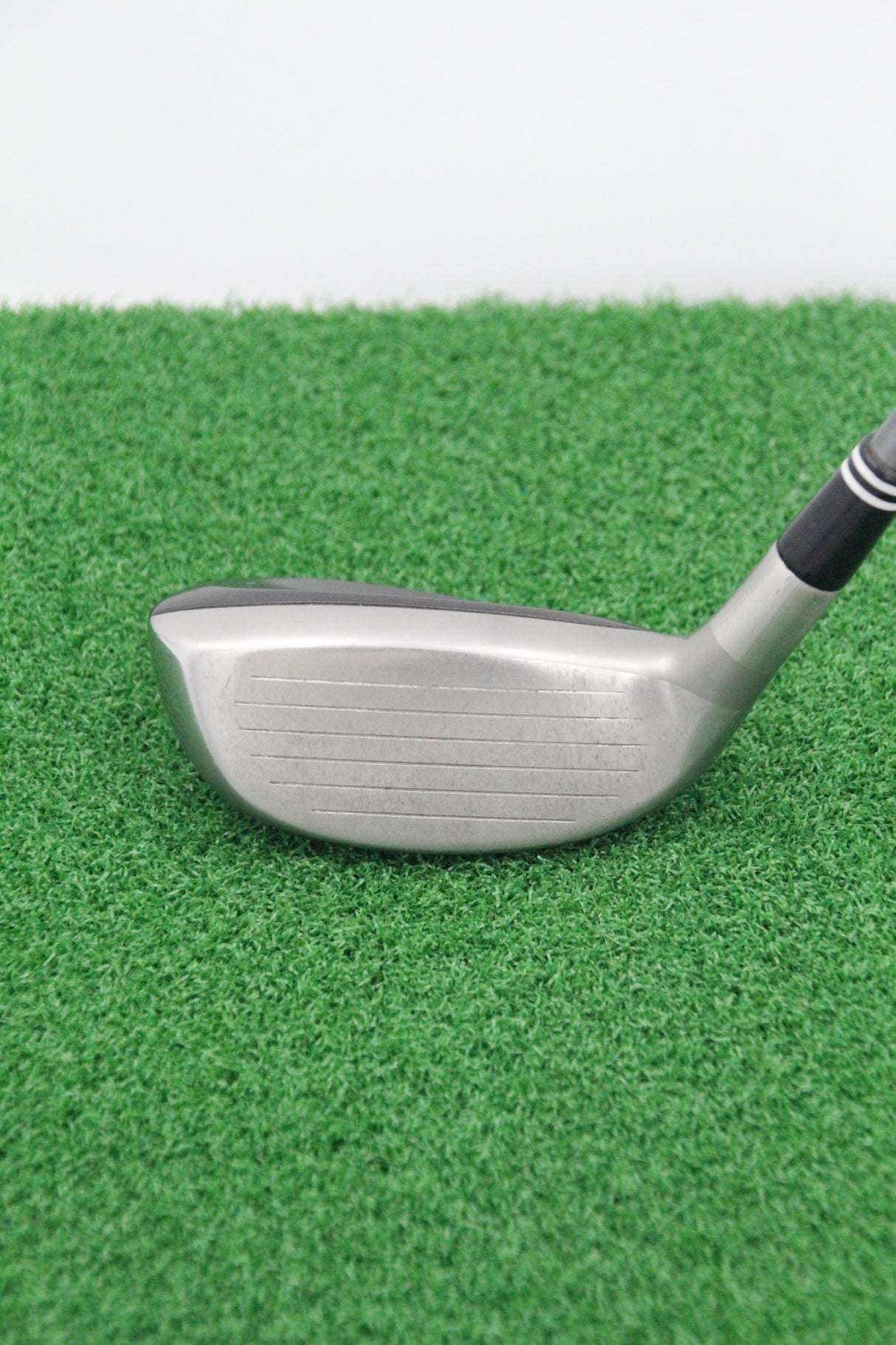 Cleveland Hibore 28° 5 Hybrid R Flex 39.5"