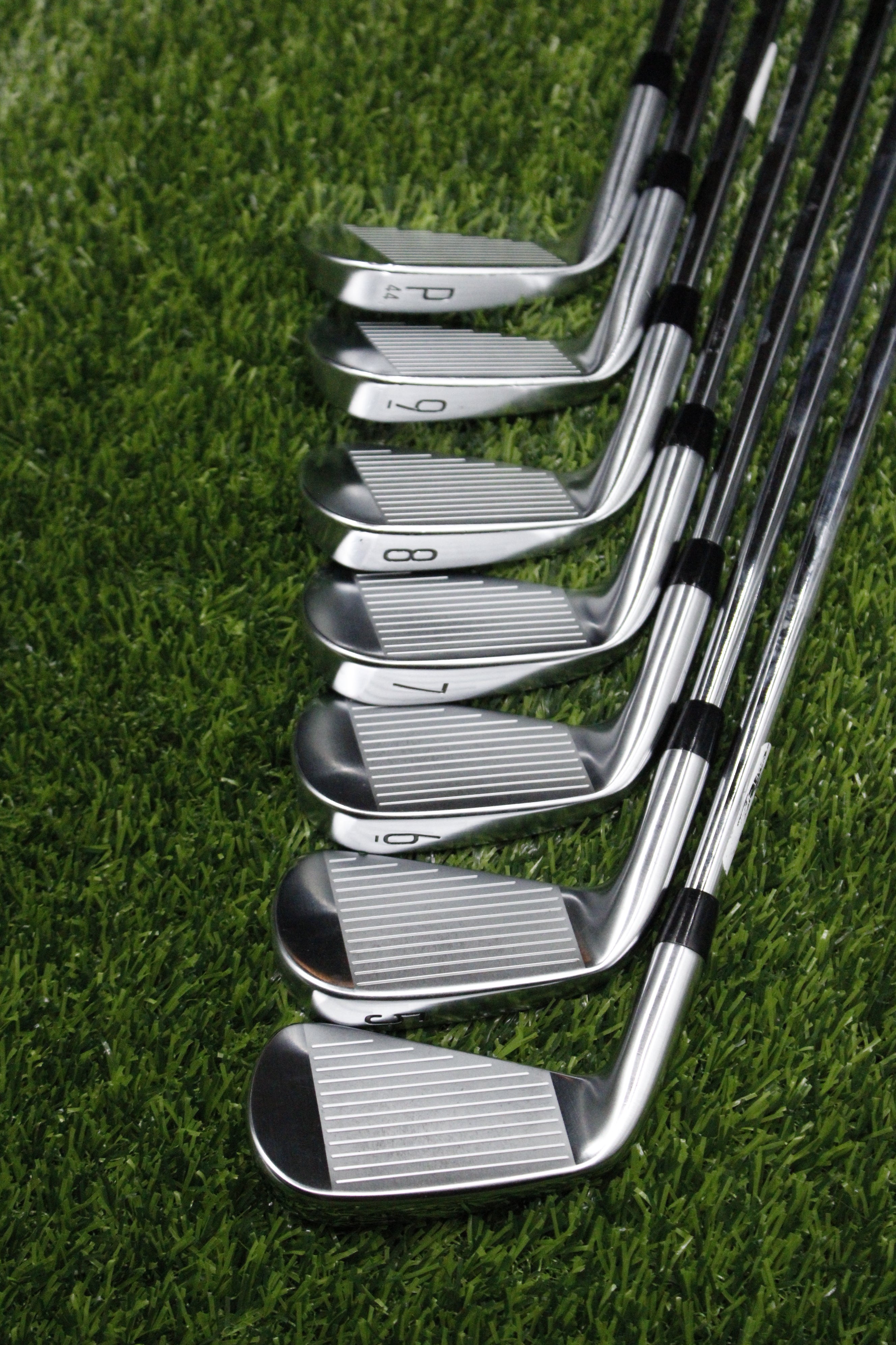 Titleist 2023 T100/T200 Combo Iron Set 4-PW S Flex Std Length