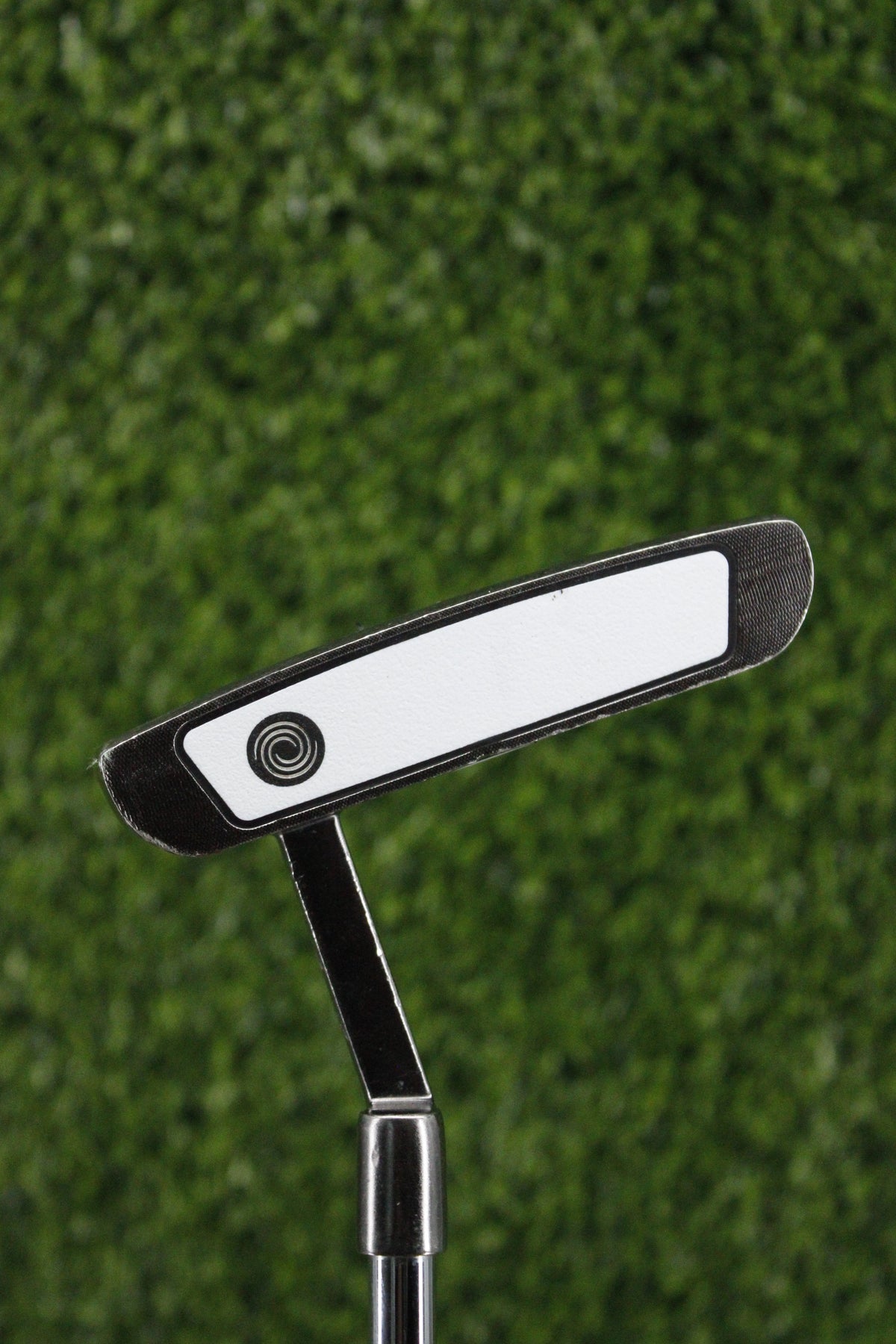 Odyssey White Ice 2-Ball Blade Putter 35"
