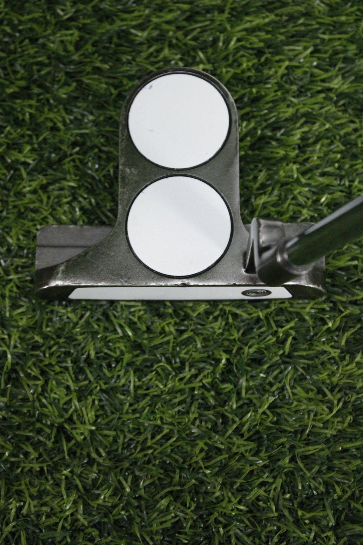 Odyssey White Ice 2-Ball Blade Putter 35"
