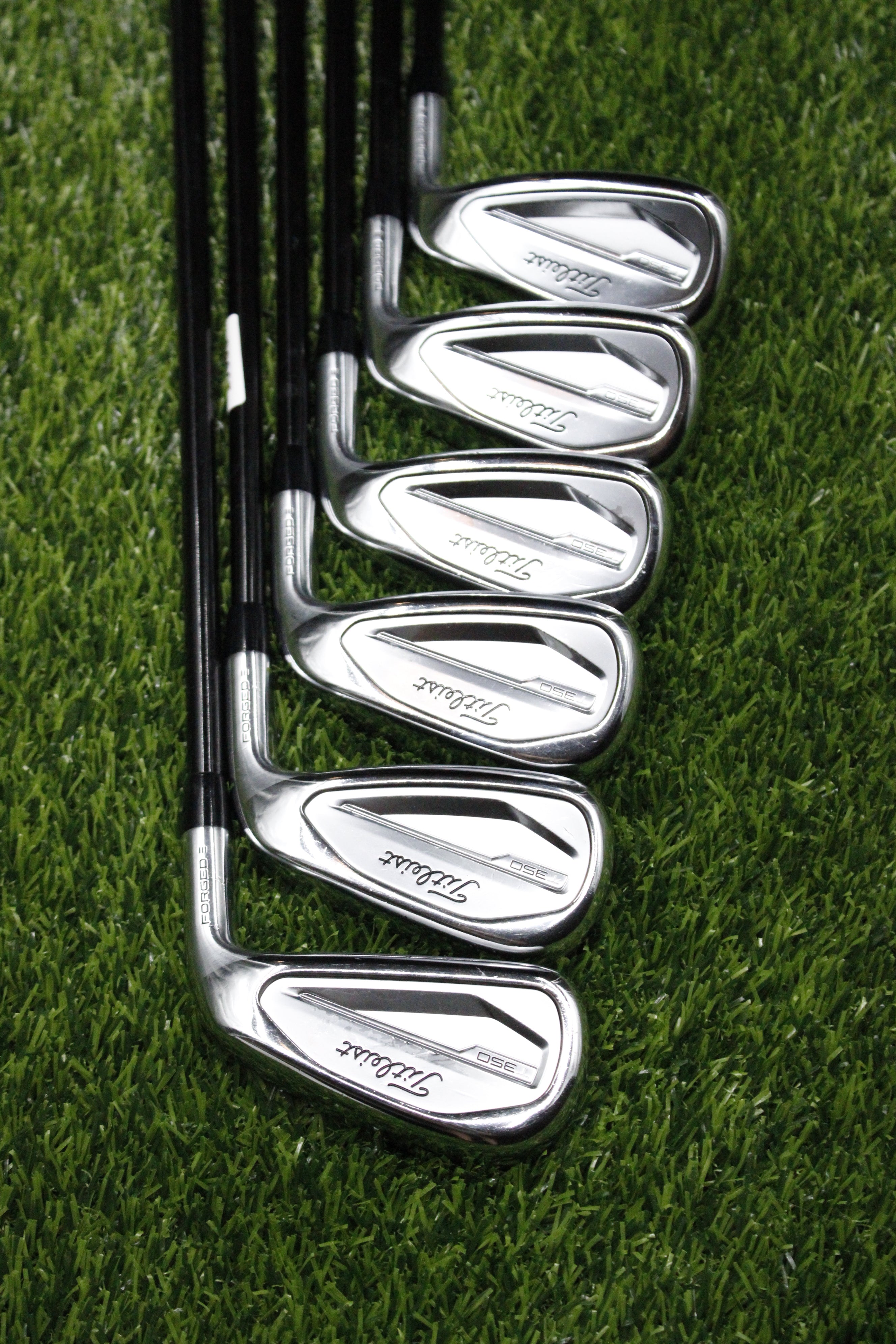 Titleist 2023 T350 Iron Set 7-PW AW SW R Flex -0.5"