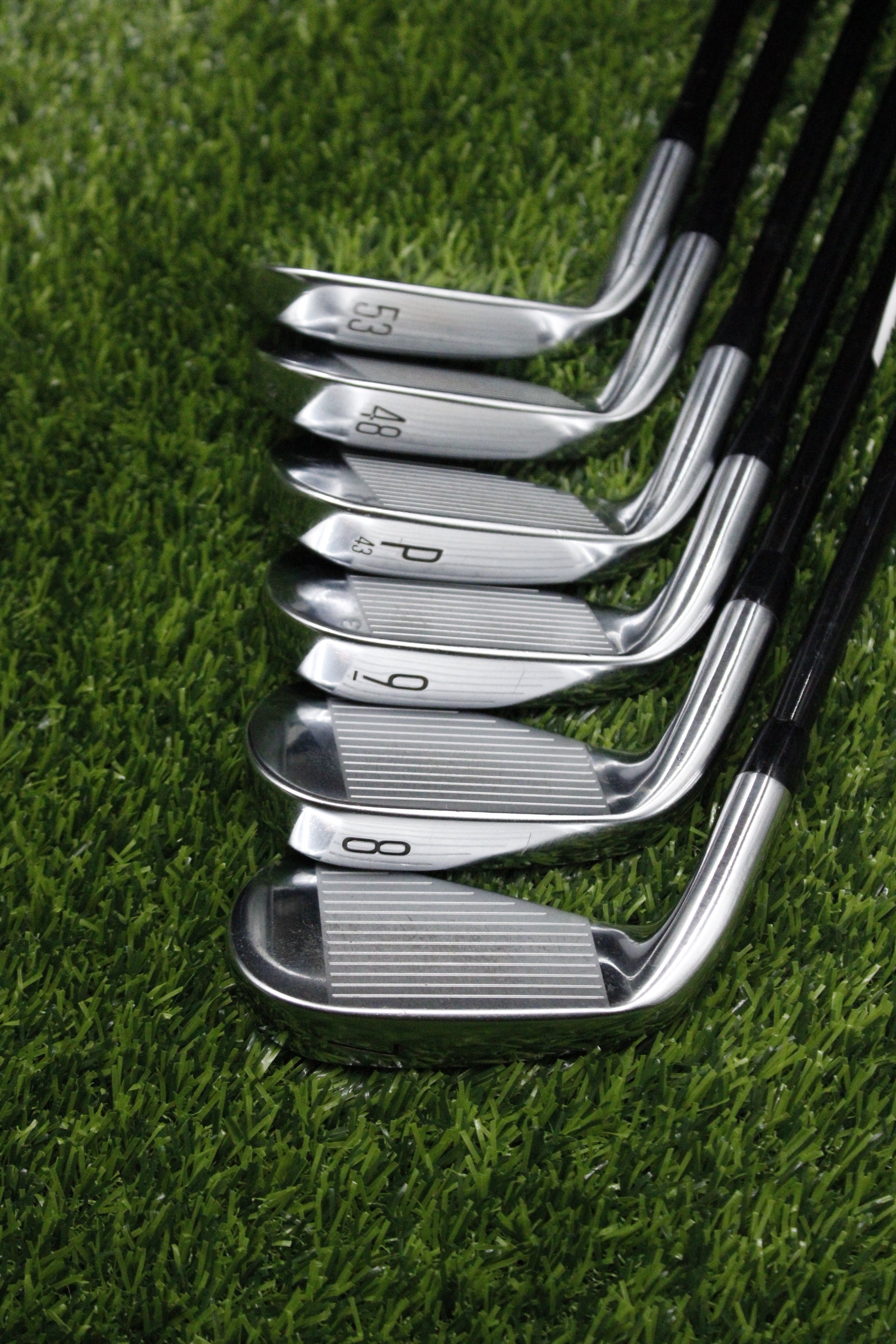 Titleist 2023 T350 Iron Set 7-PW AW SW R Flex -0.5"