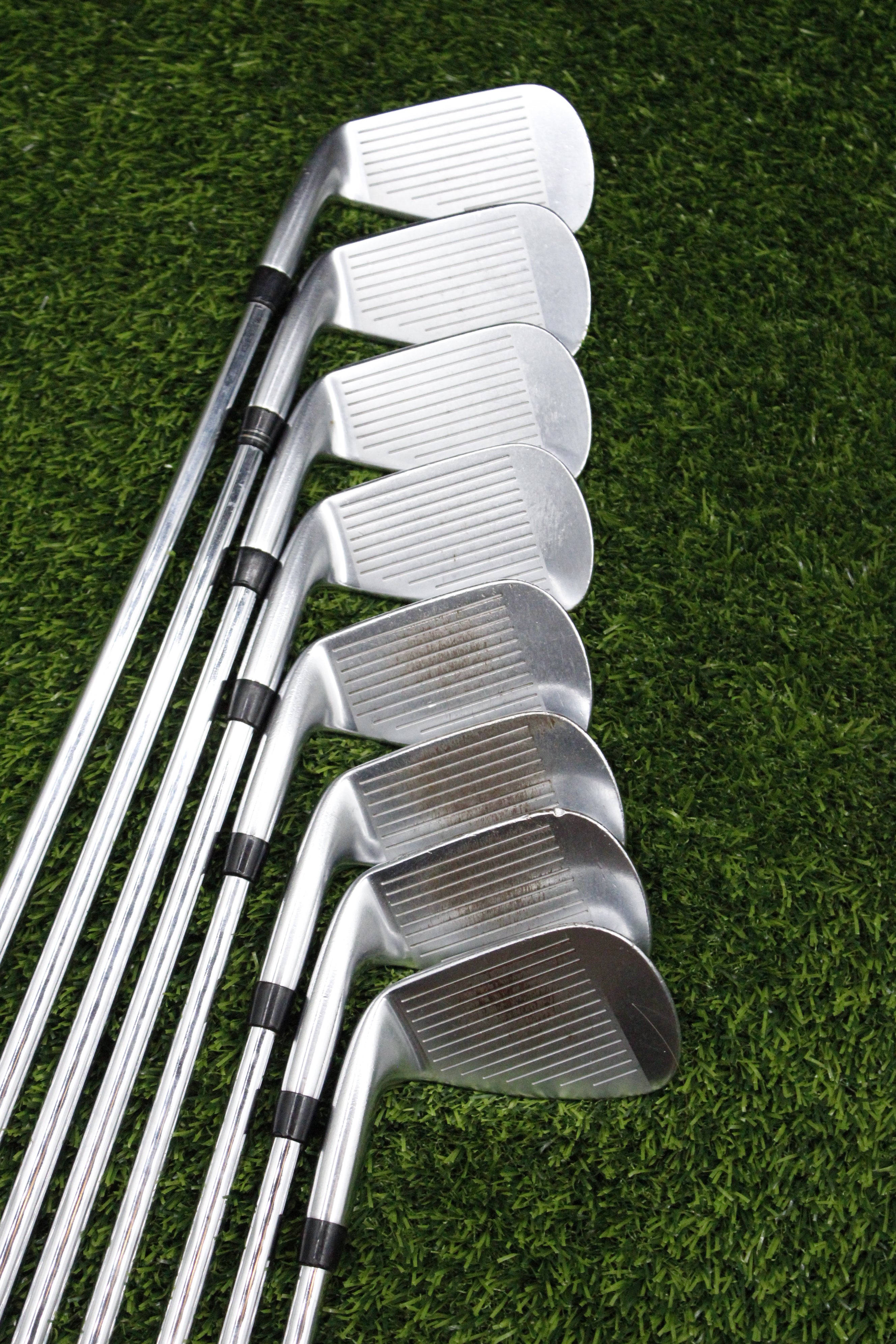Mizuno JPX 850 Forged Iron Set 4-PW GW S Flex Std Length