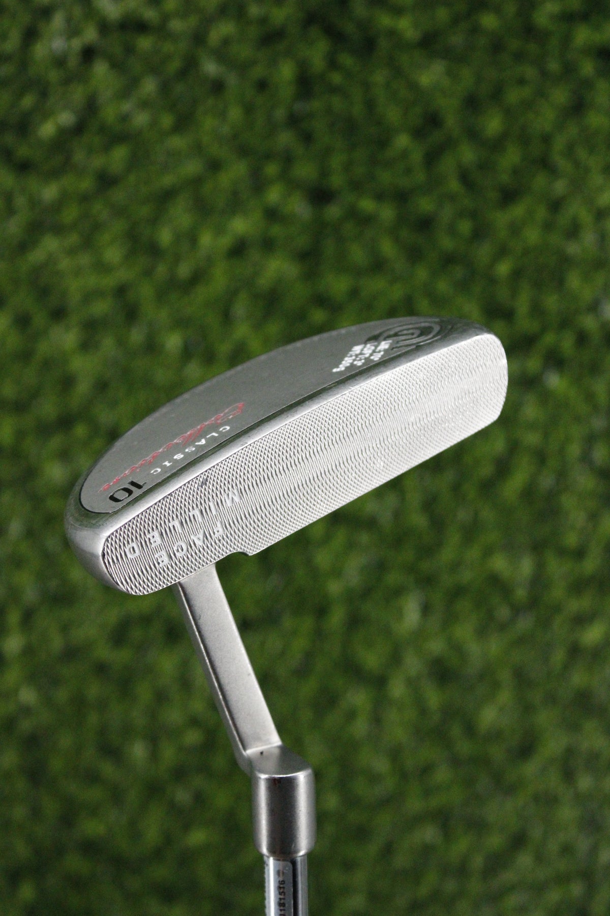 WOMEN Cleveland Classic Collection HB10 Putter 32"