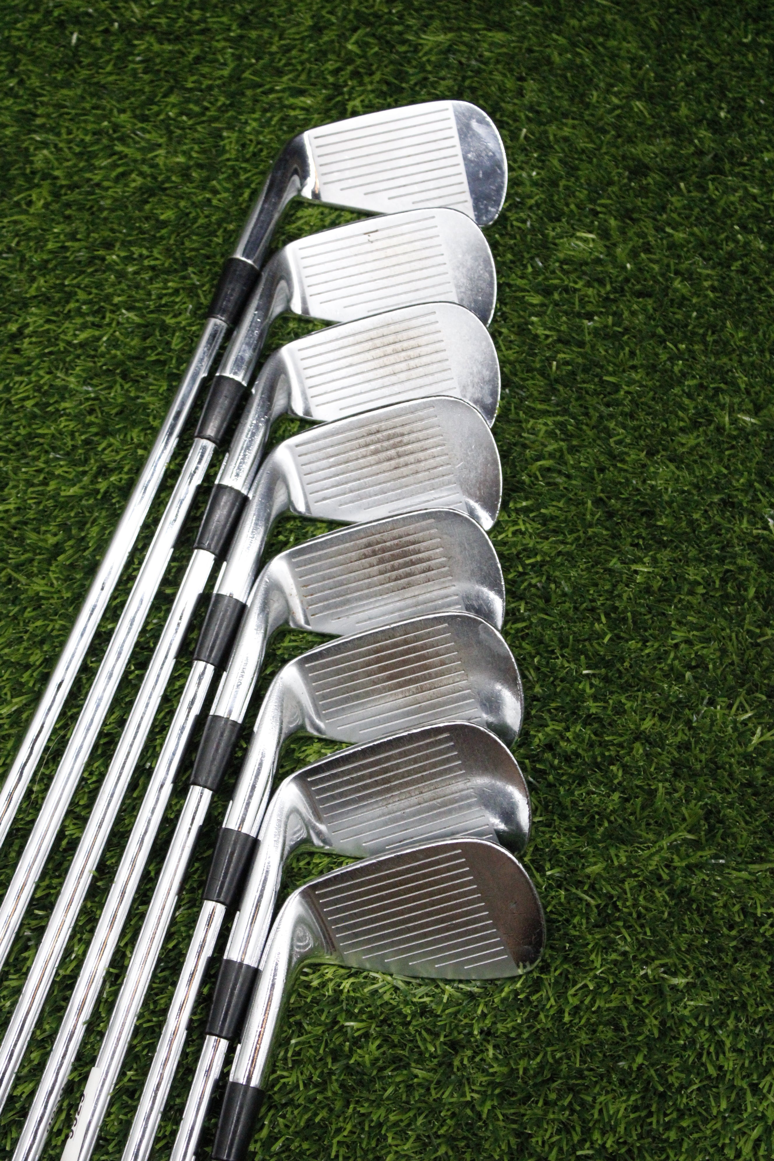 Mizuno MP 30 Iron Set 3-PW R Flex Std Length