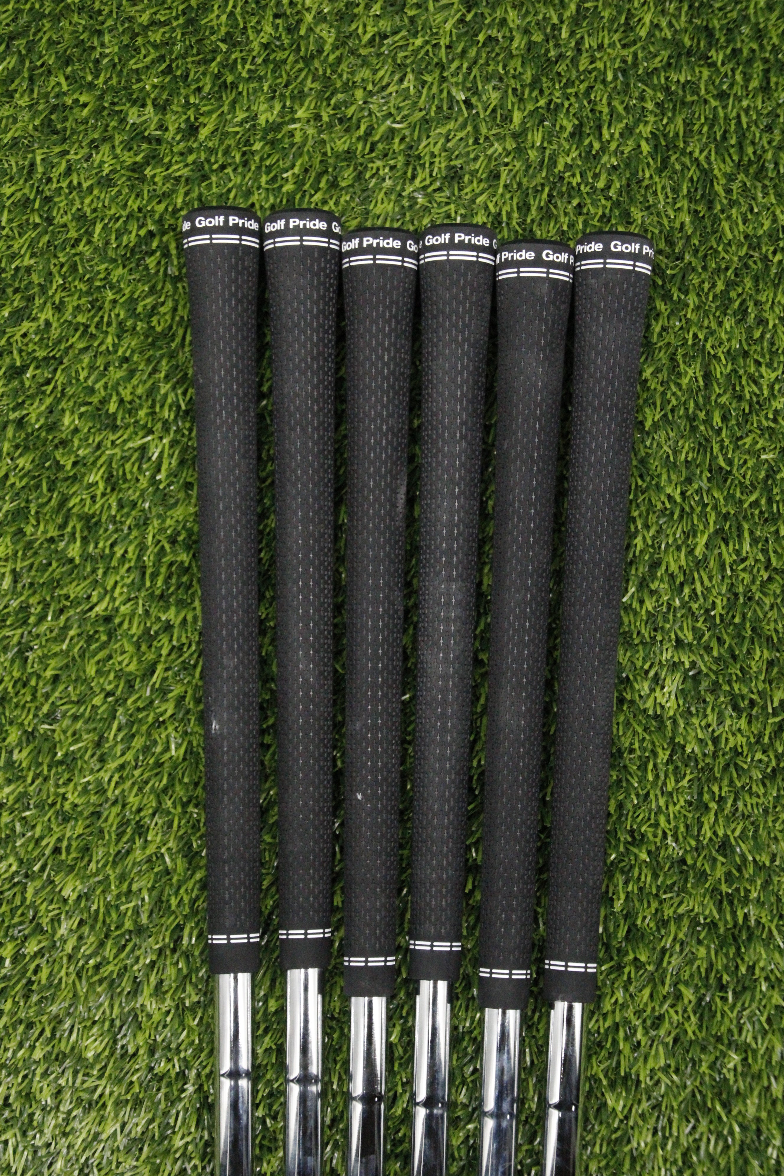 True Temper Dynamic Gold Mid Tour Issue S300 115g Stiff Flex 5-PW Iron Set Steel Shaft .370 Tip Std Length