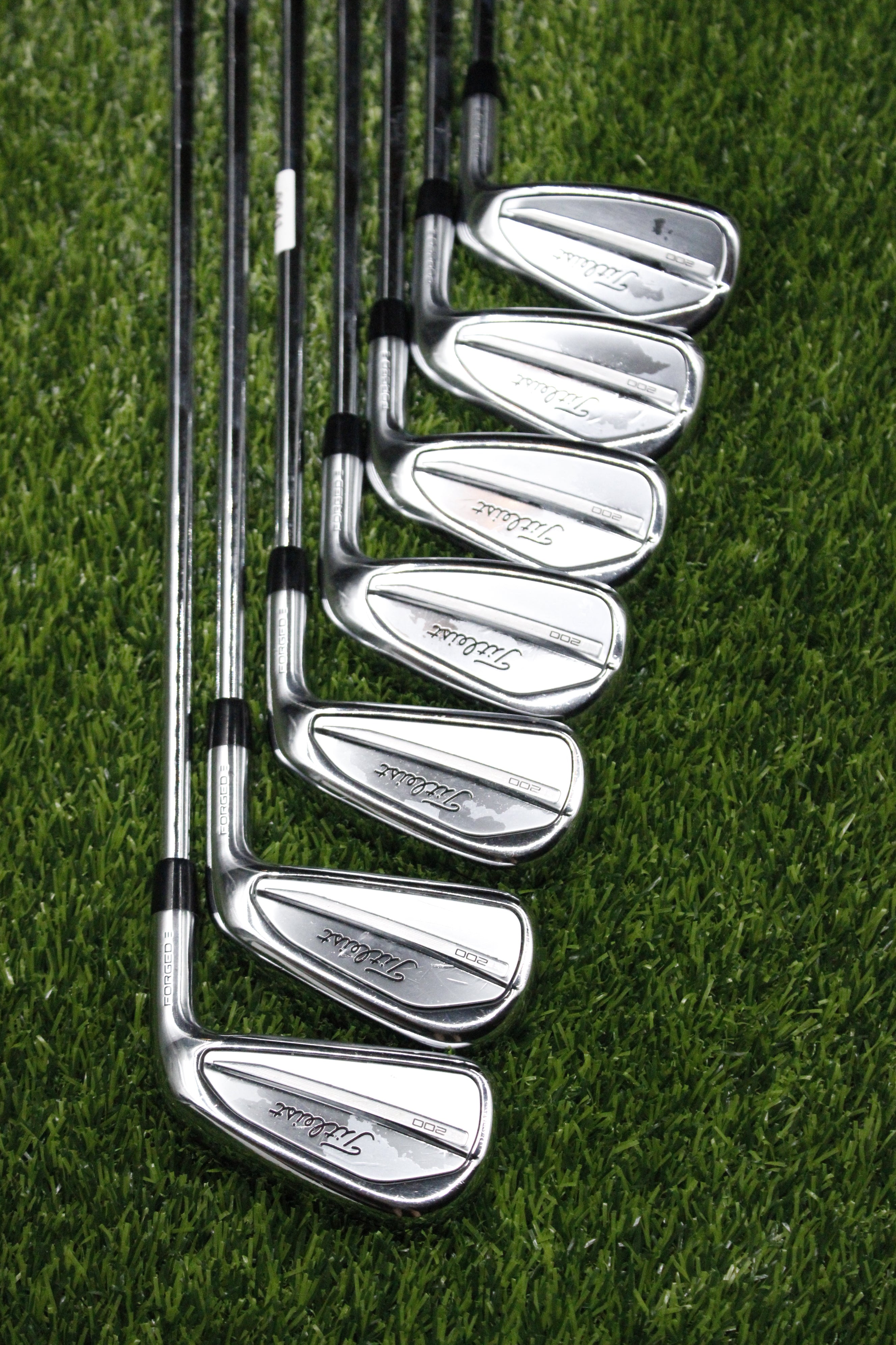 Titleist 2023 T200 Iron Set 5-PW GW R Flex Std Length