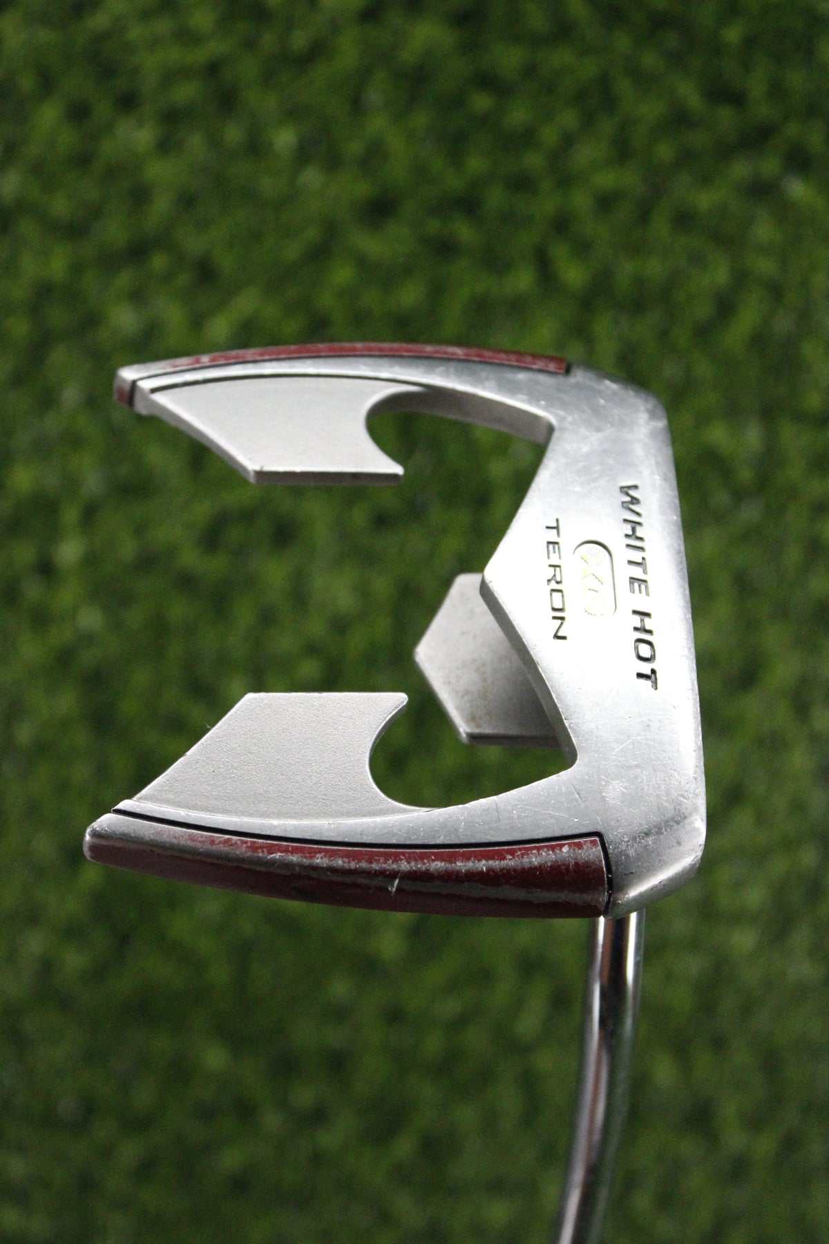 Odyssey White Hot XG Teron Putter 33"