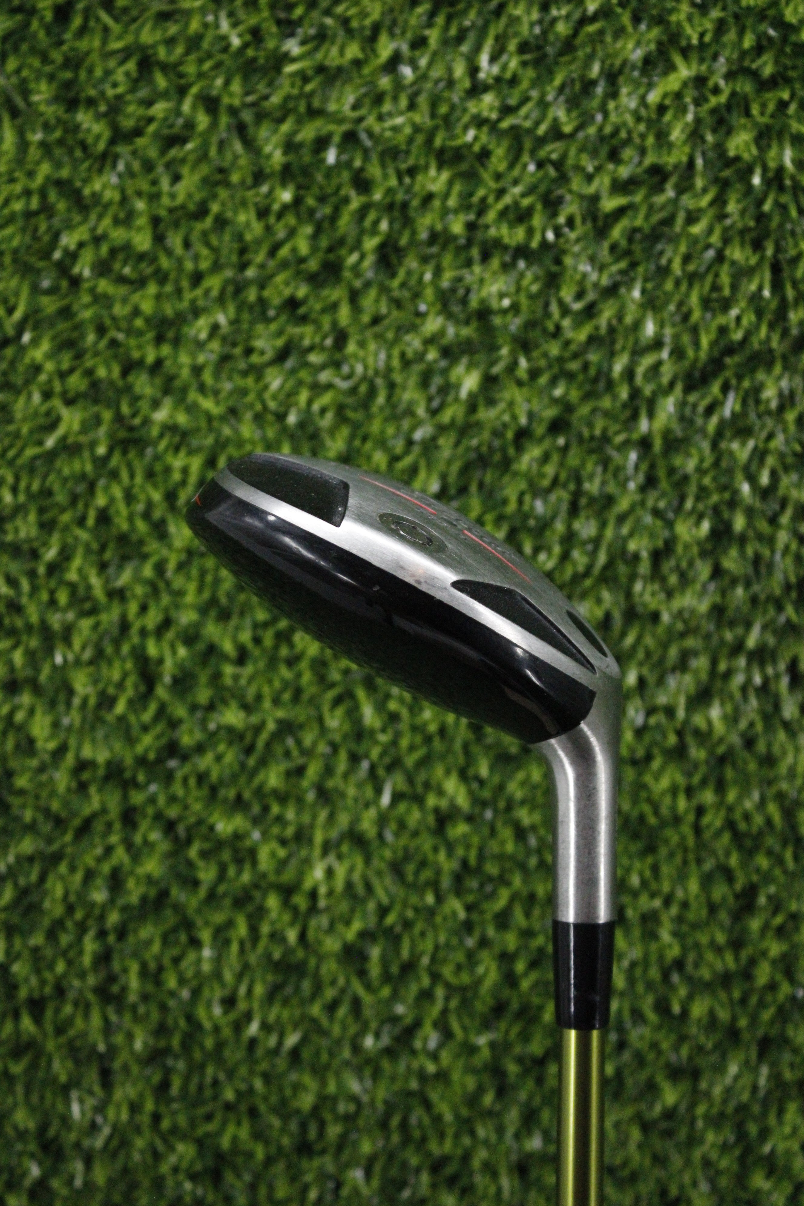 Titleist 585.H 19° 3 Hybrid S Flex 40"