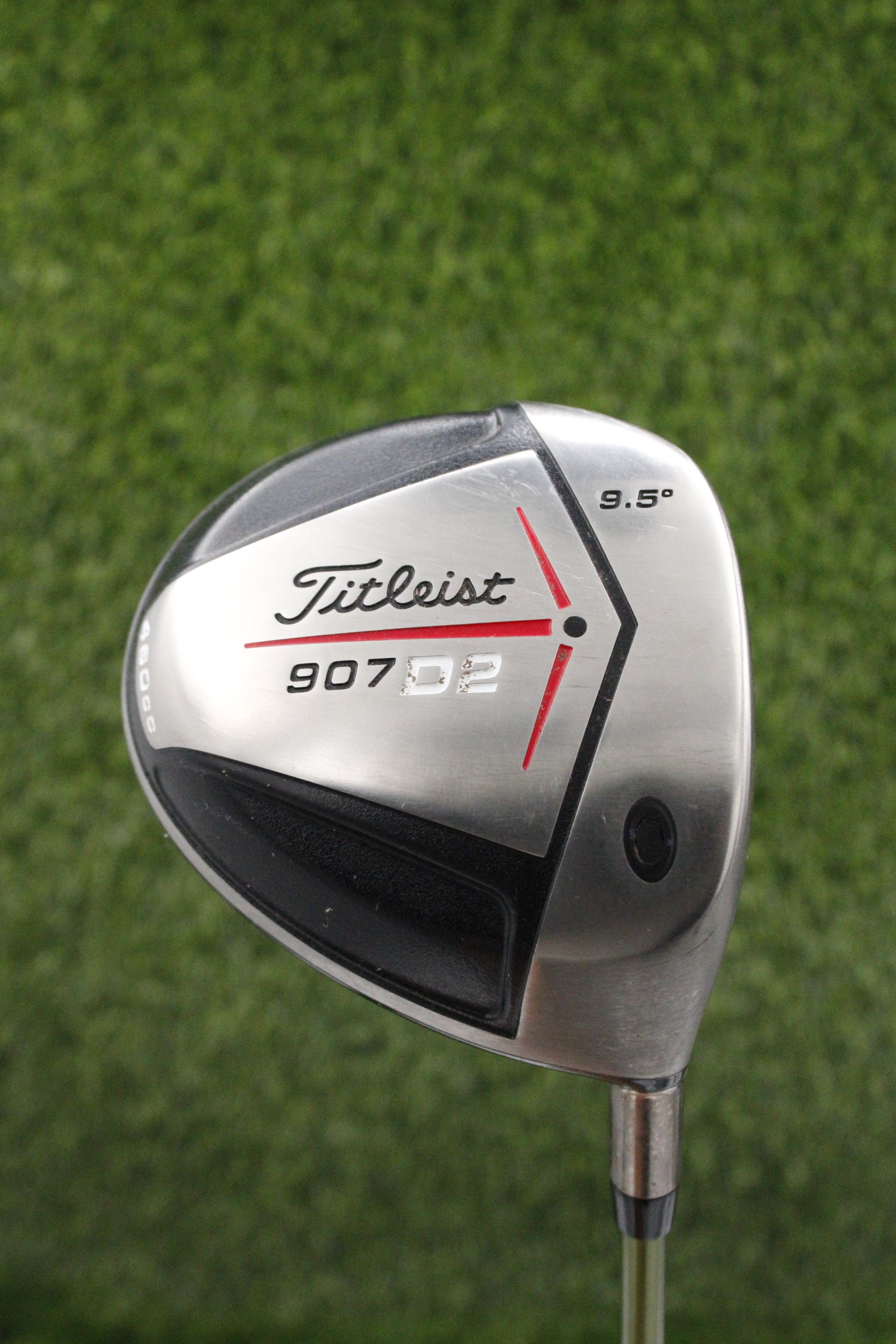 Titleist 907 D2 9.5° Driver S Flex 44.75"