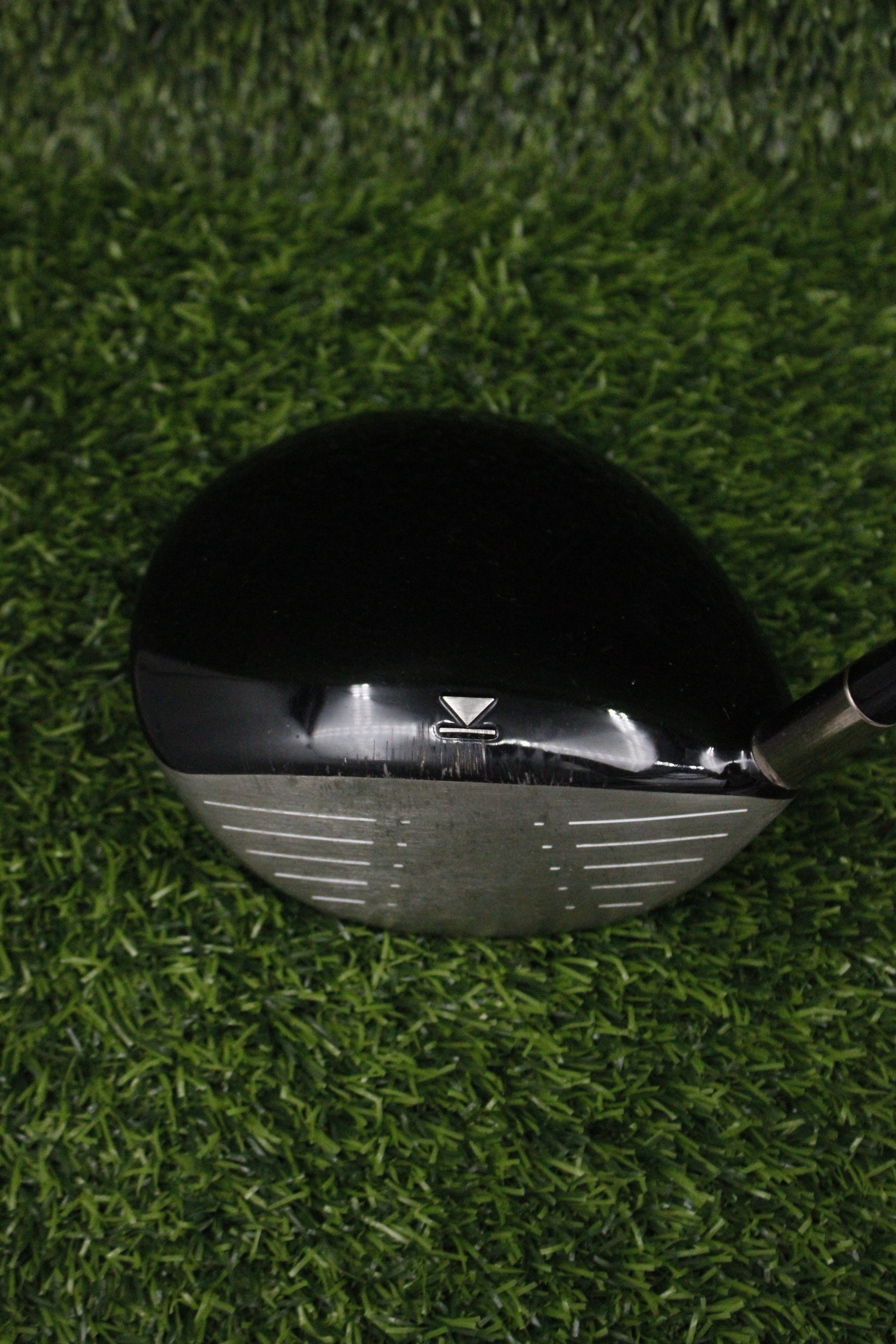 Titleist 907 D2 9.5° Driver S Flex 44.75"