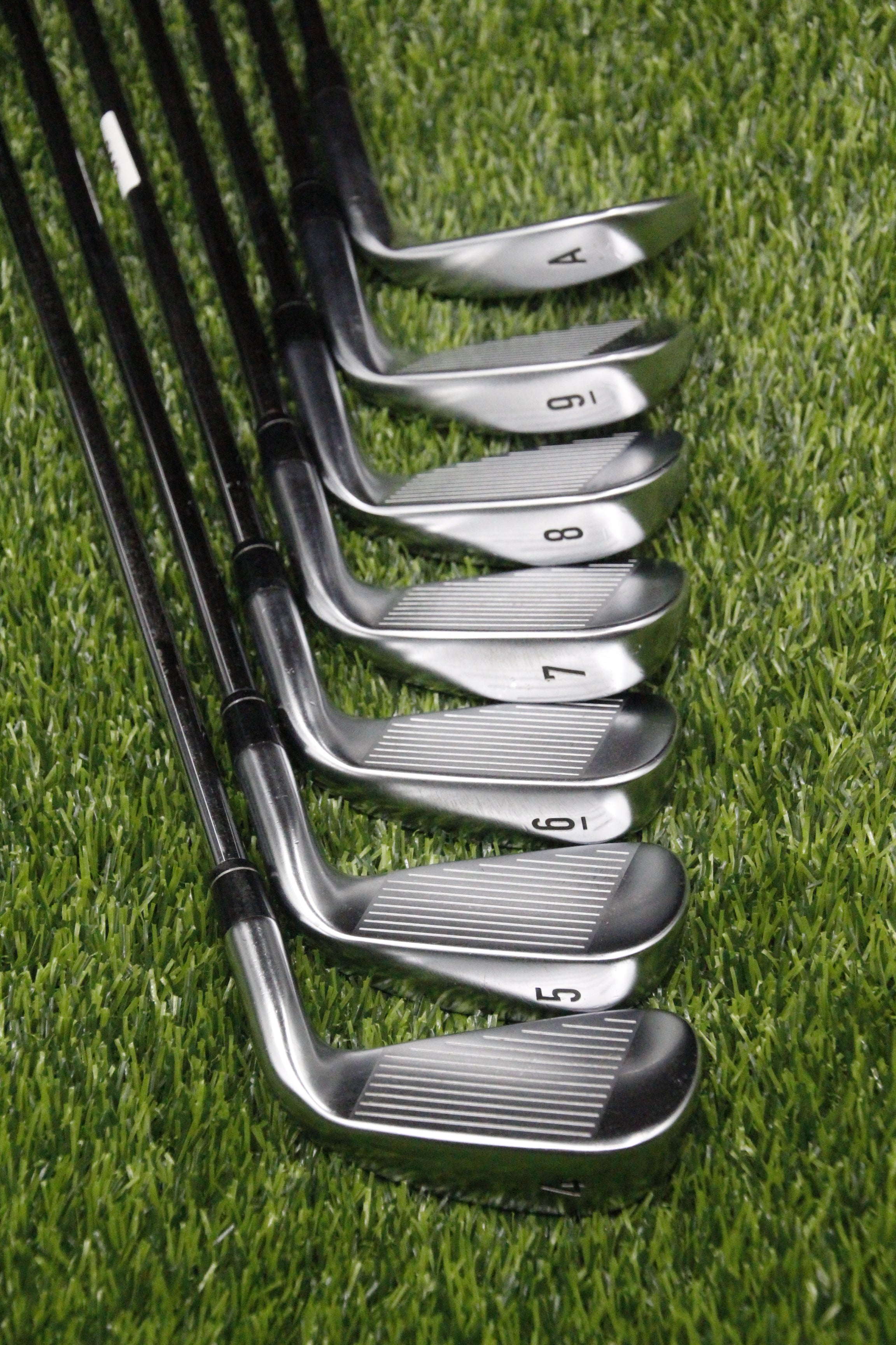 Lefty Callaway Apex 21 Iron Set 4-9i AW R Flex -0.5"