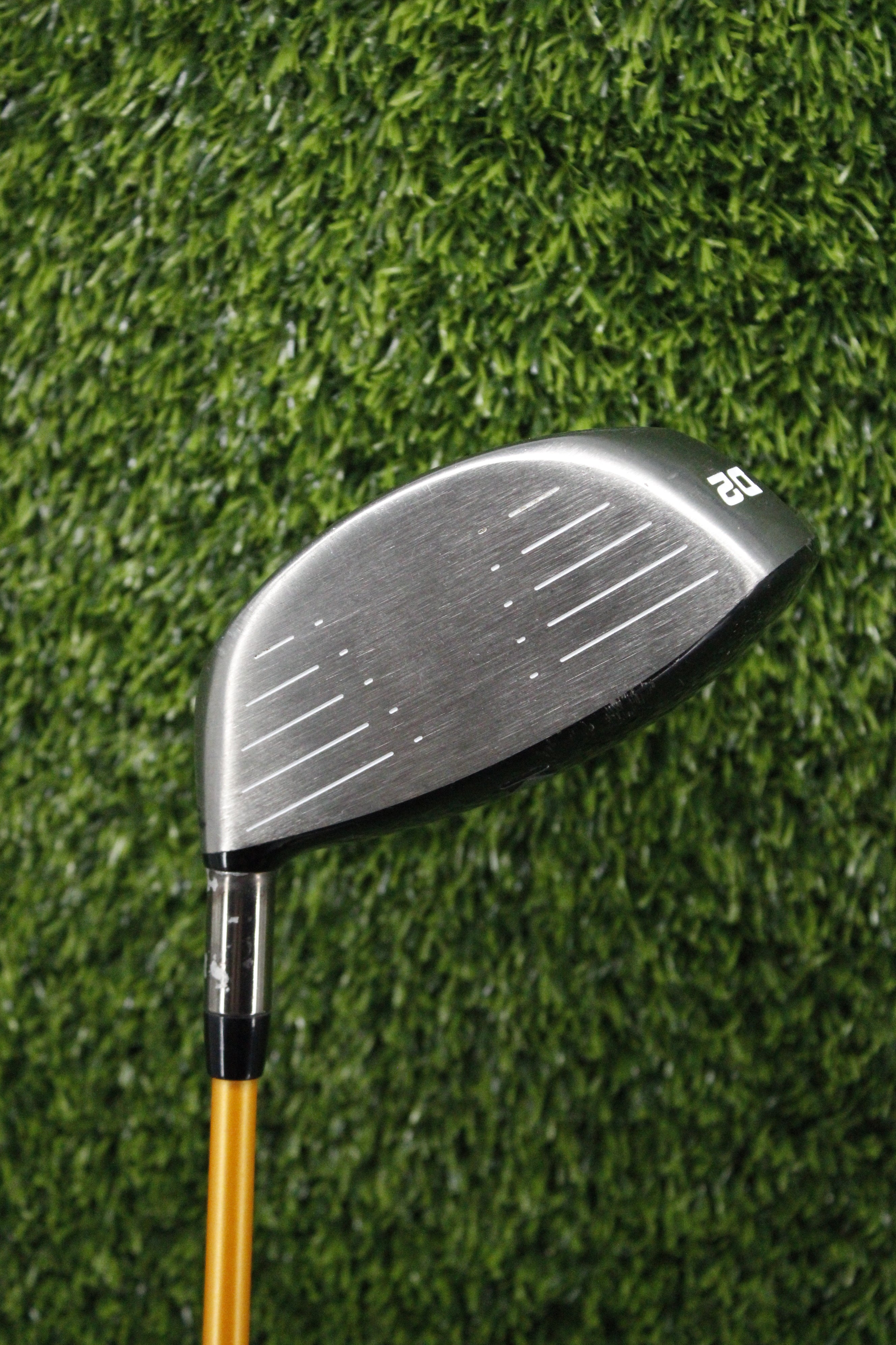 Titleist 907 D2 9.5° Driver S Flex 44.5"