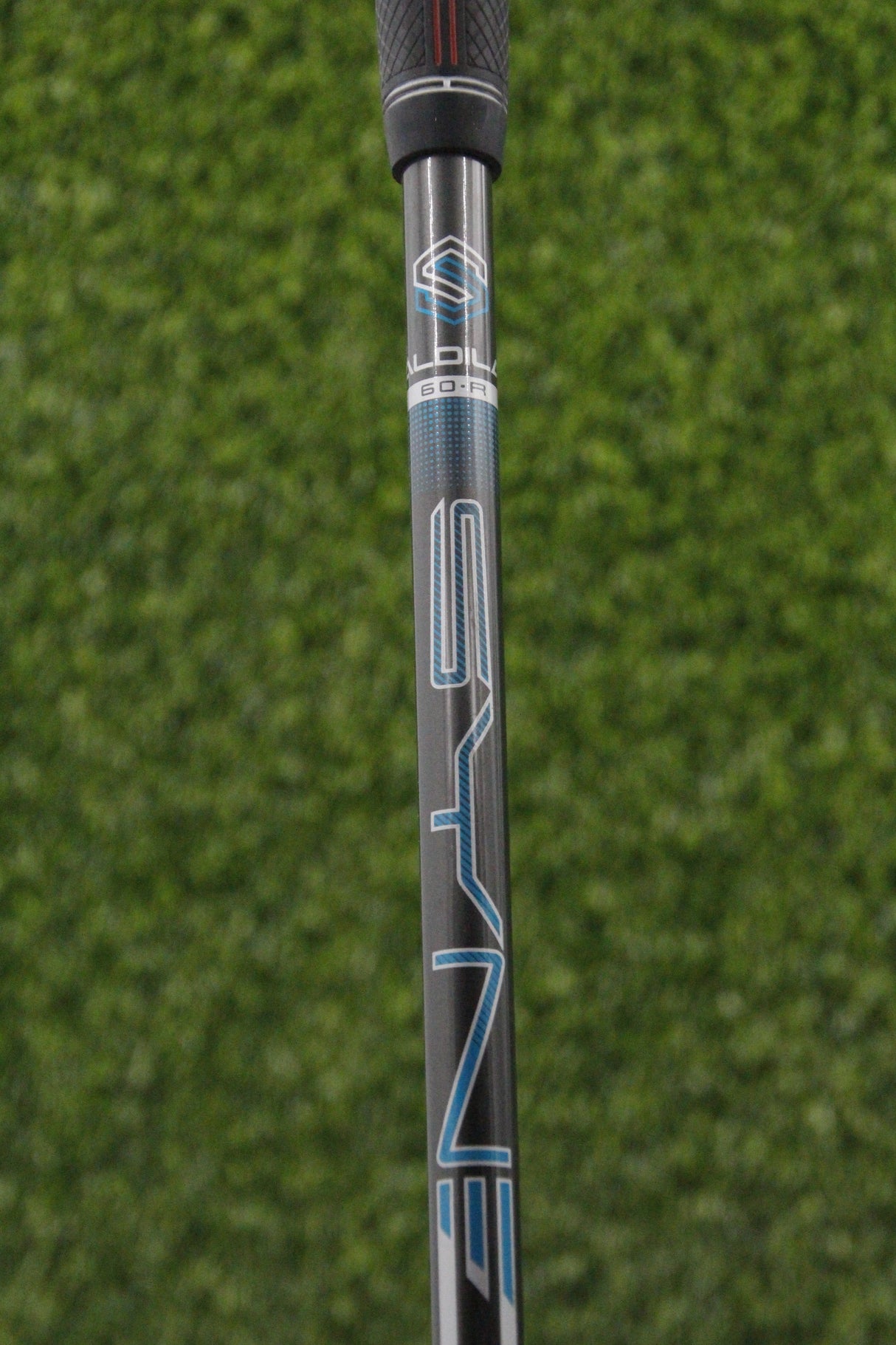 Callaway Rogue 5 Wood R Flex 42.5" w/ HC