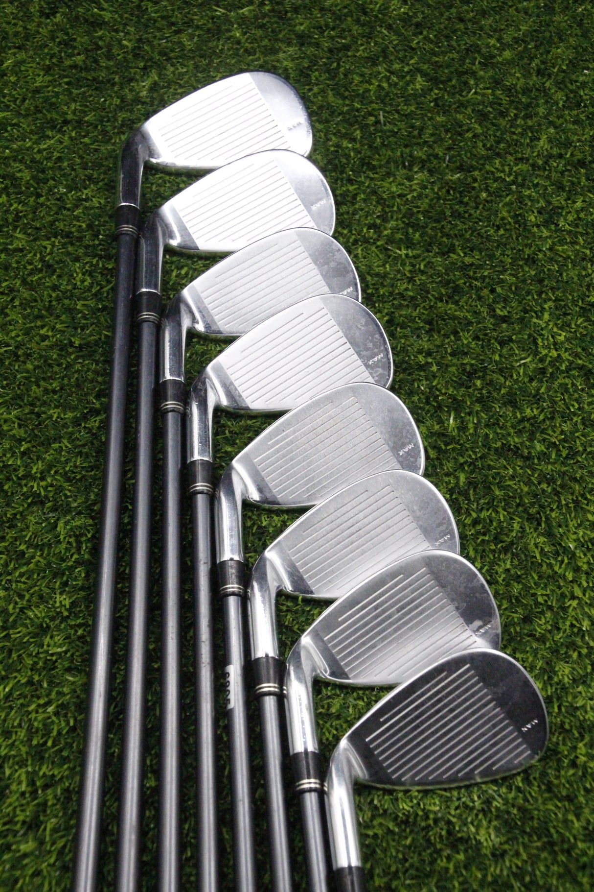 TaylorMade r7 CGB Max Iron Set 3-PW S Flex Std Length