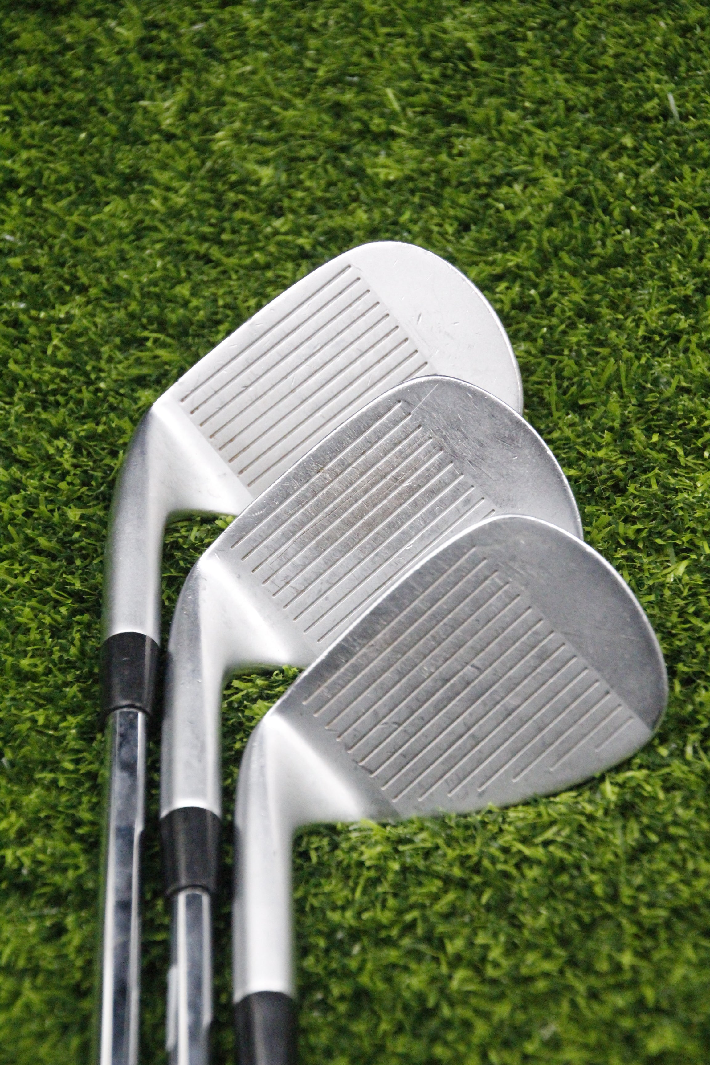 New Level M-Type Forged Satin Chrome 50° 52° 56° Wedge Set S Flex
