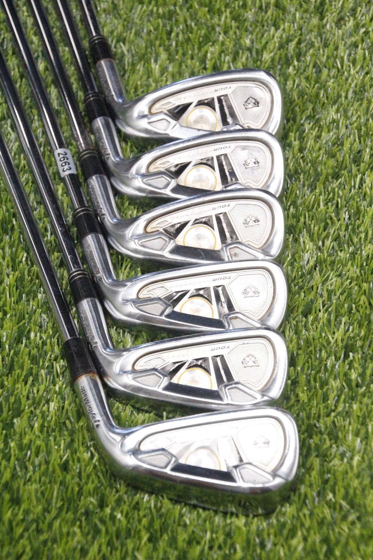 TaylorMade 2009 Tour Preferred Iron Set 5-PW S Flex Std