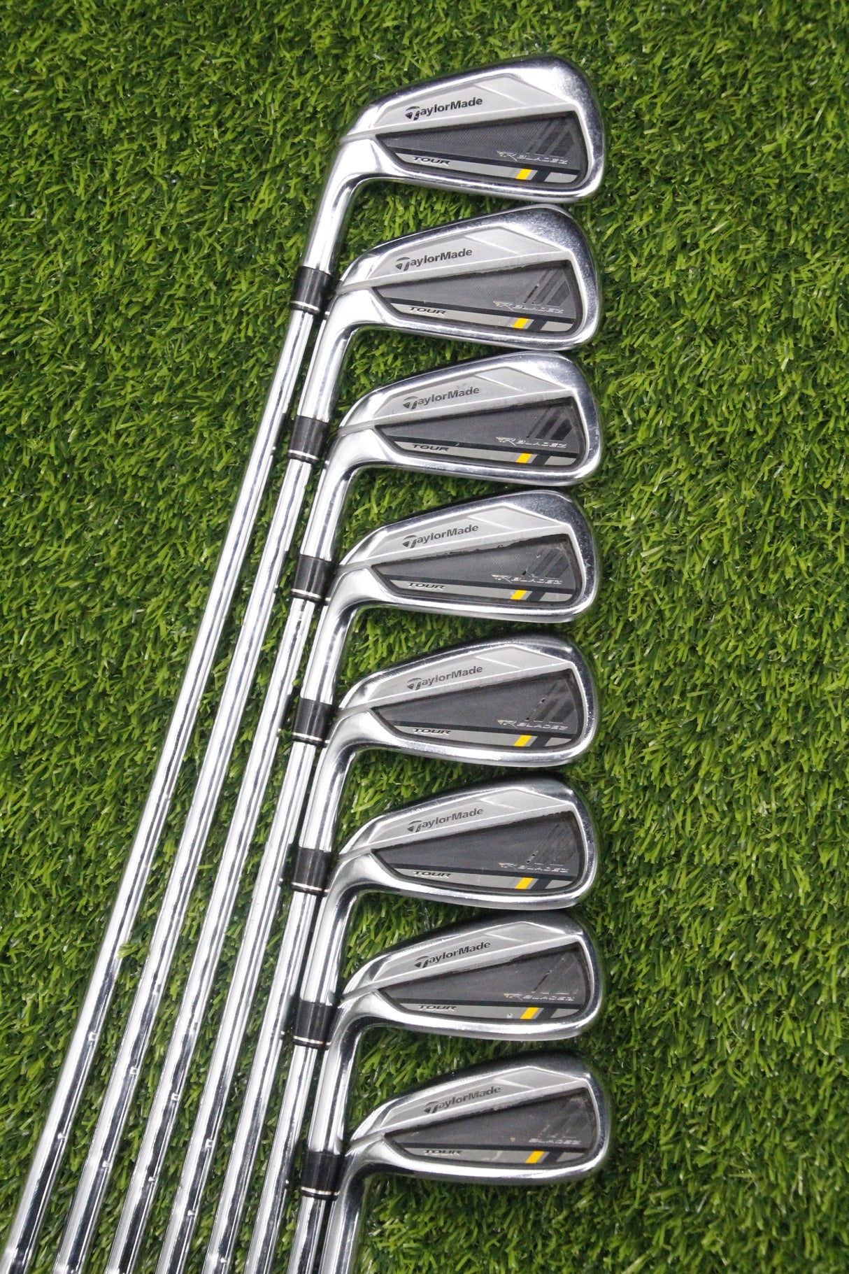 Lefty TaylorMade Rocketbladez Tour Iron Set 4-PW AW S Flex Std Length