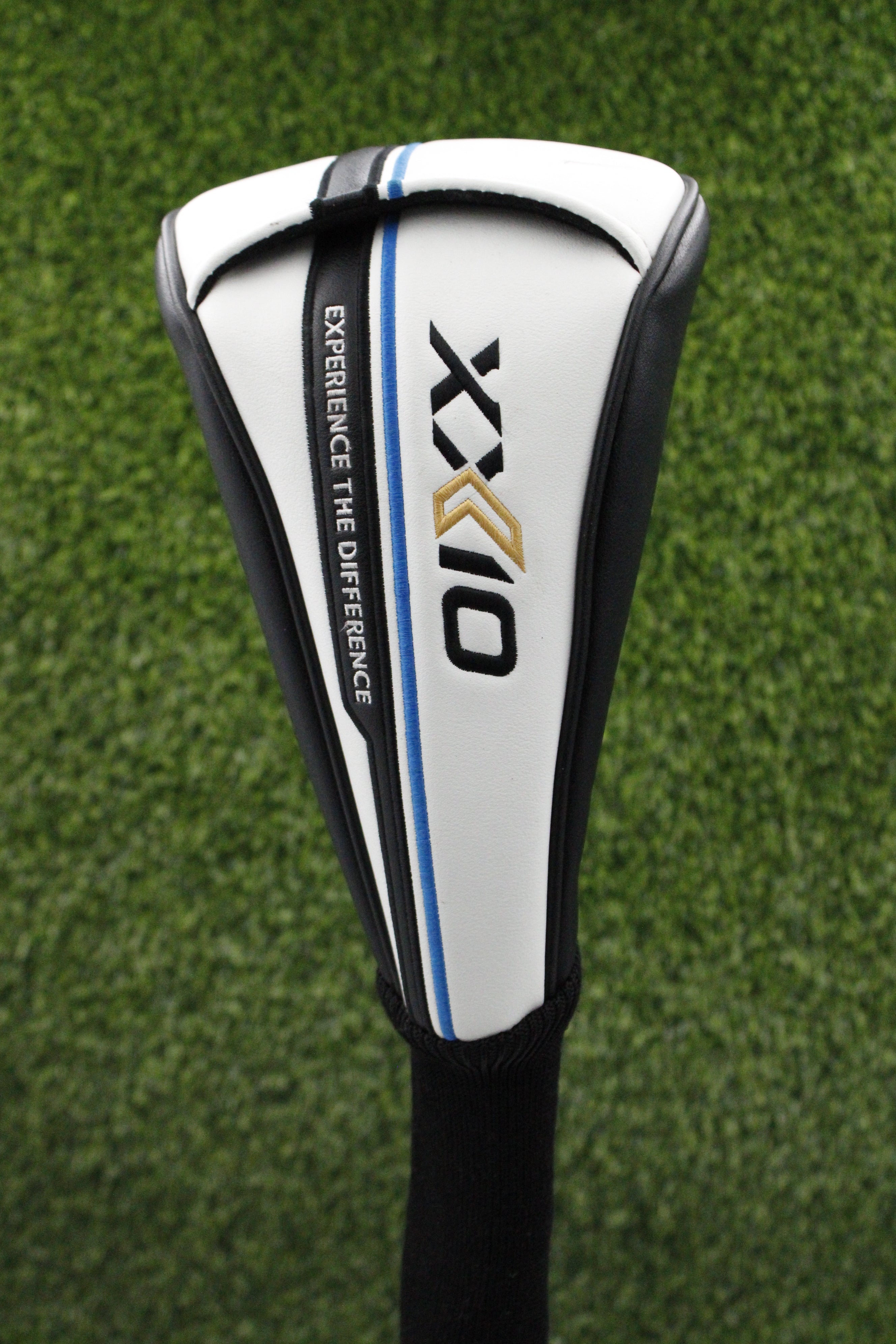 XXIO 12 10.5° Driver R Flex 46" w/ HC