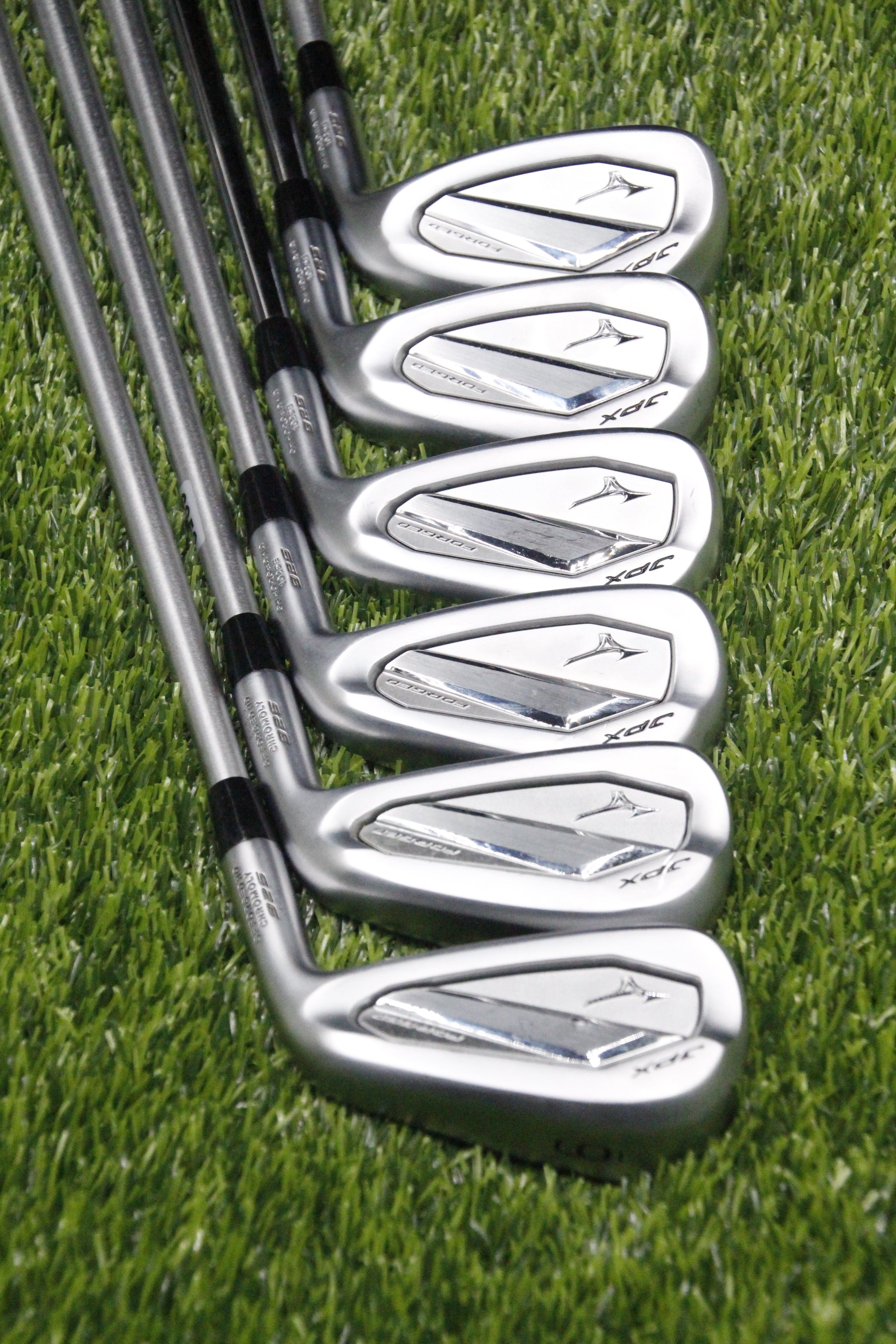 Mizuno JPX 925 Forged Iron Set 6-PW GW R Flex +0.25"