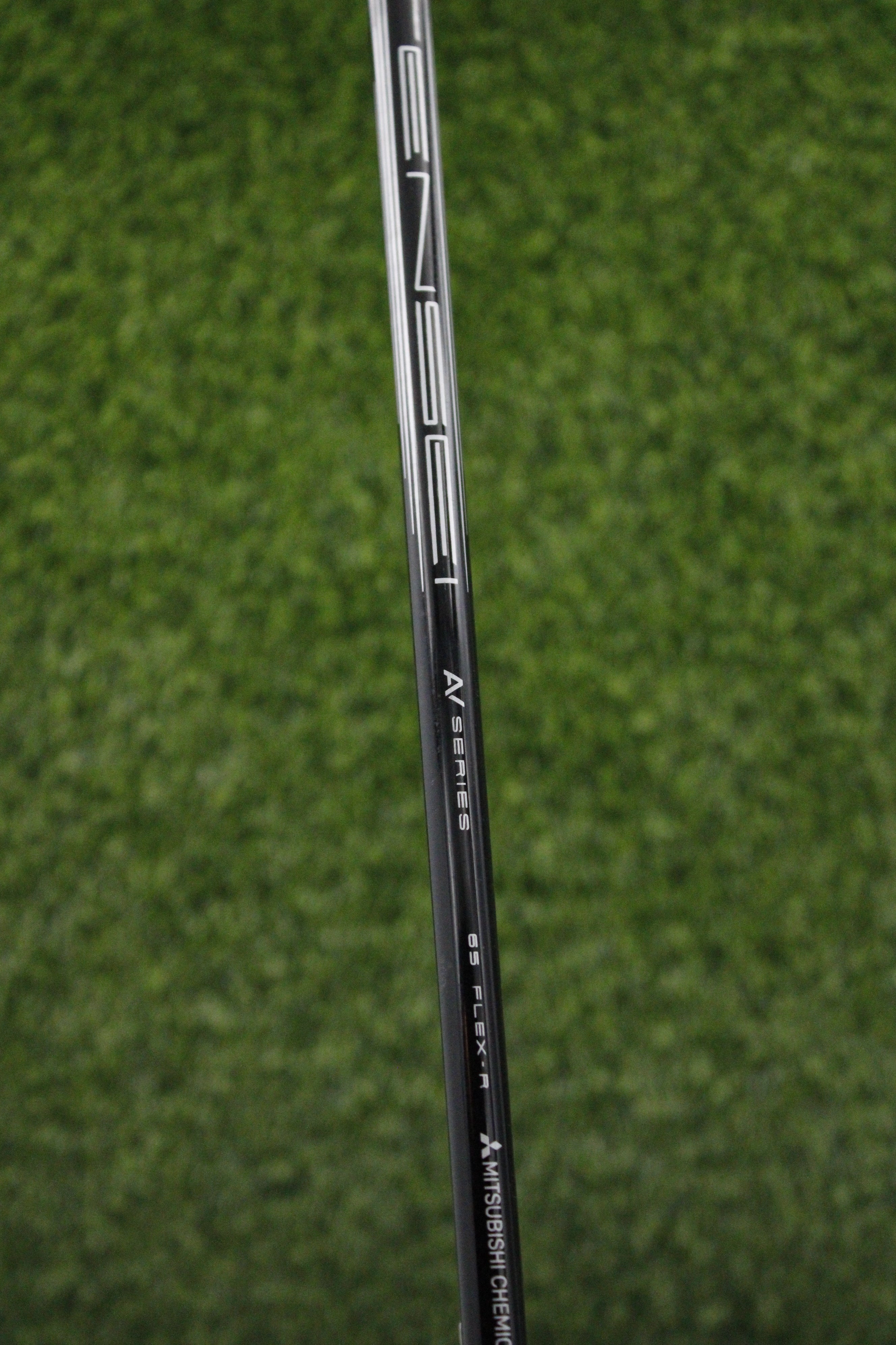 Titleist TSR2 16.5° 3 Wood R Flex 42.5" w/ HC