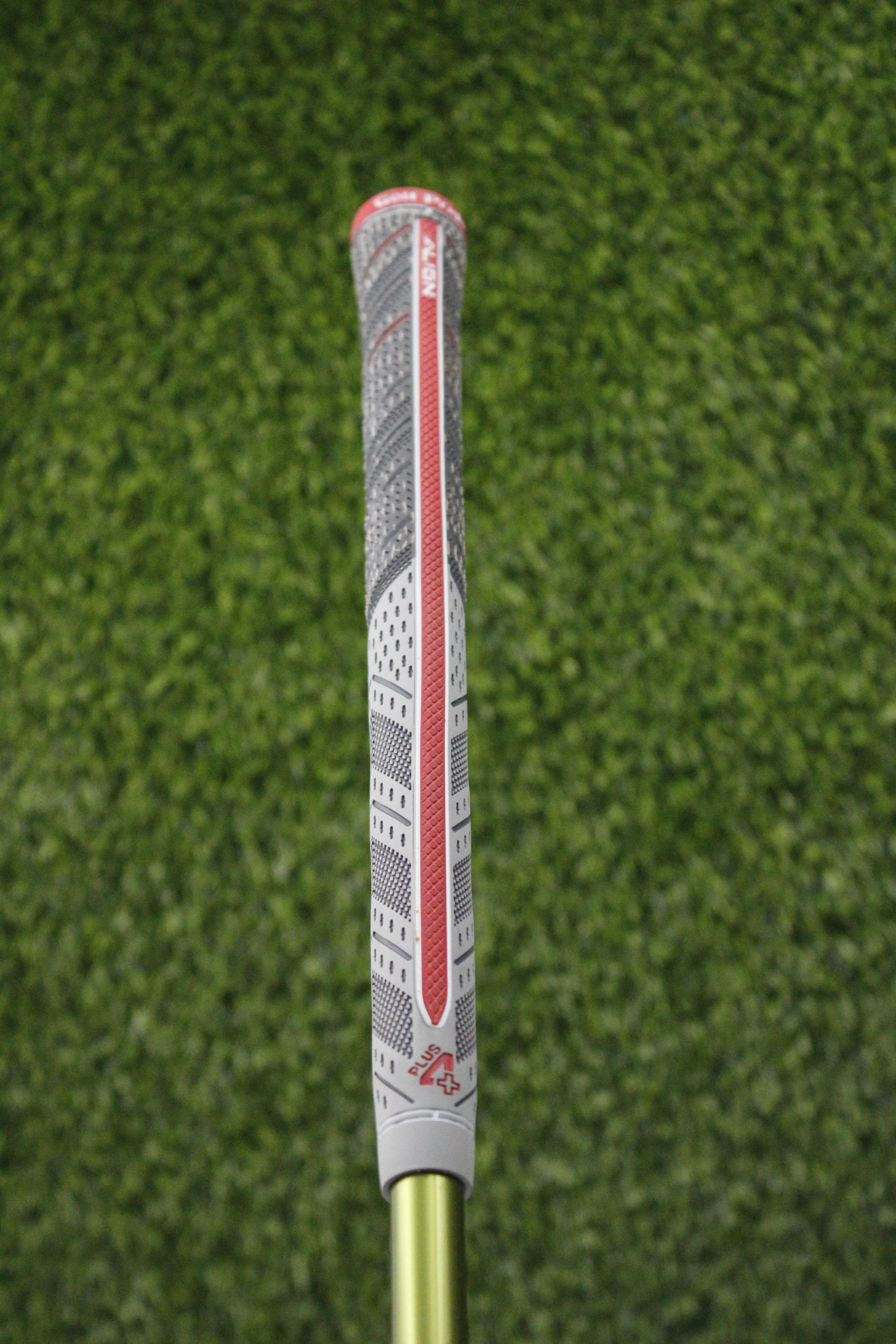 Titleist 585.H 19° 3 Hybrid S Flex 40"