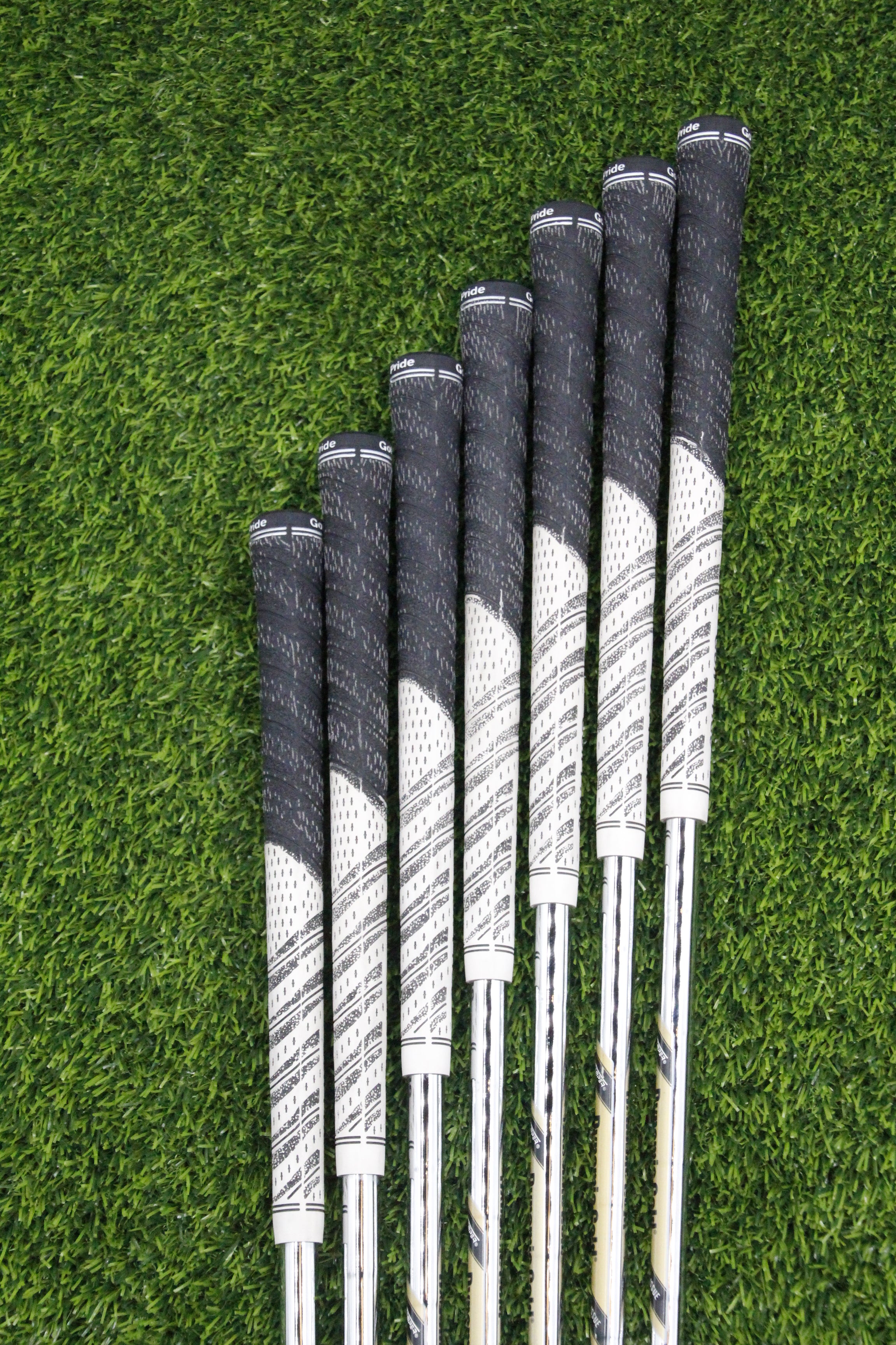 TaylorMade P750 Tour Proto Iron Set 4-PW S Flex -0.5"