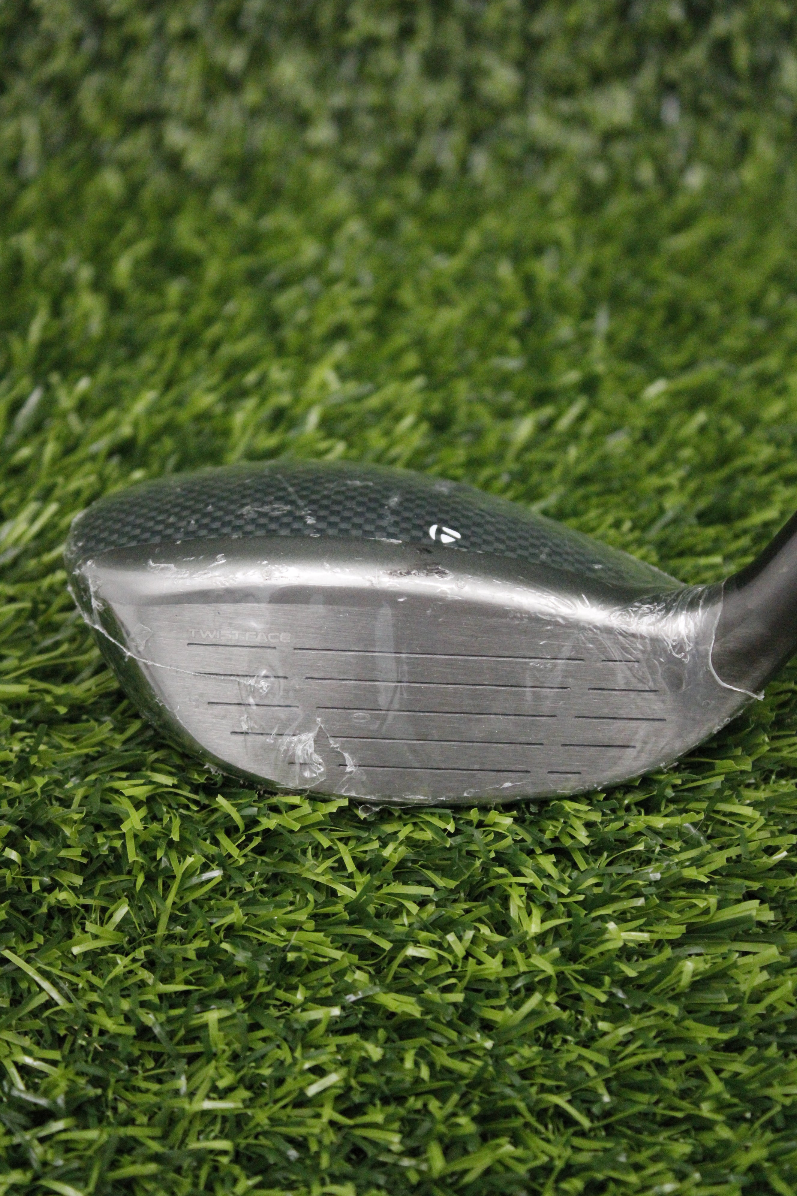 NEW TaylorMade Qi35 Max Rescue 27° 5 Hybrid R Flex 39.5"
