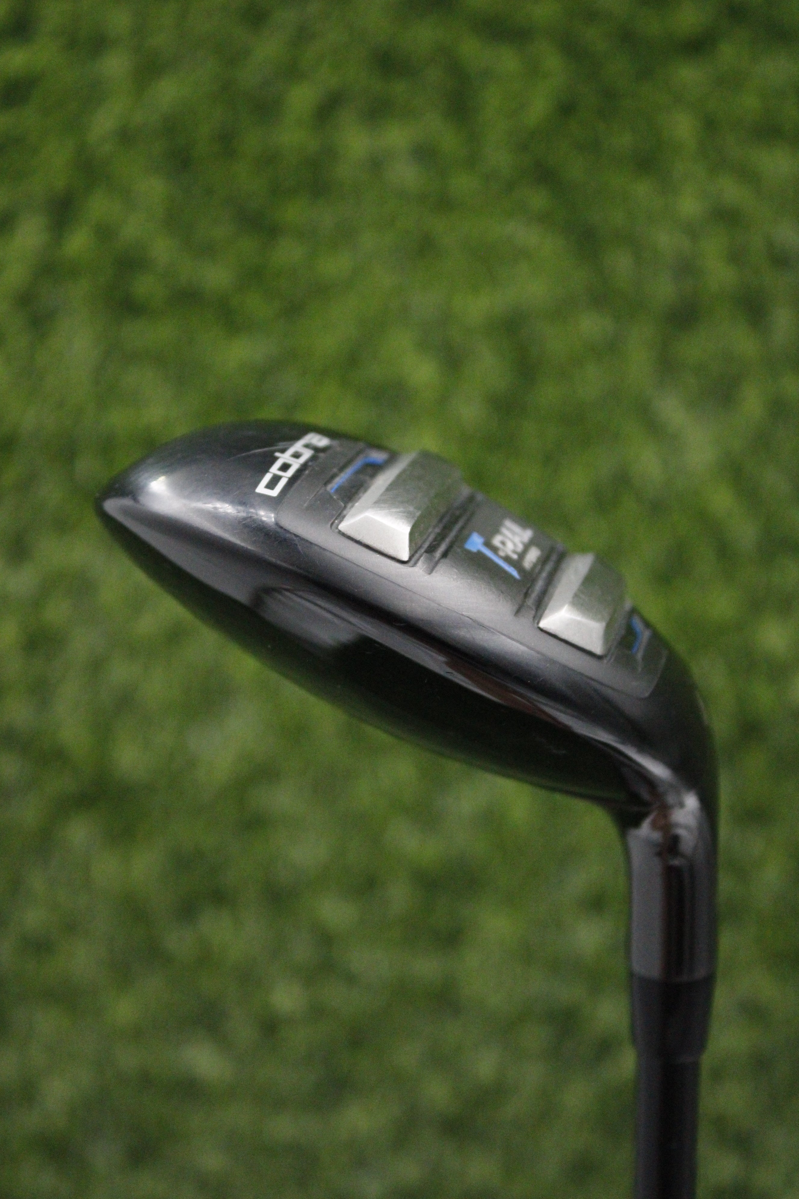 Cobra T-Rail 4 Hybrid SR Flex 39"
