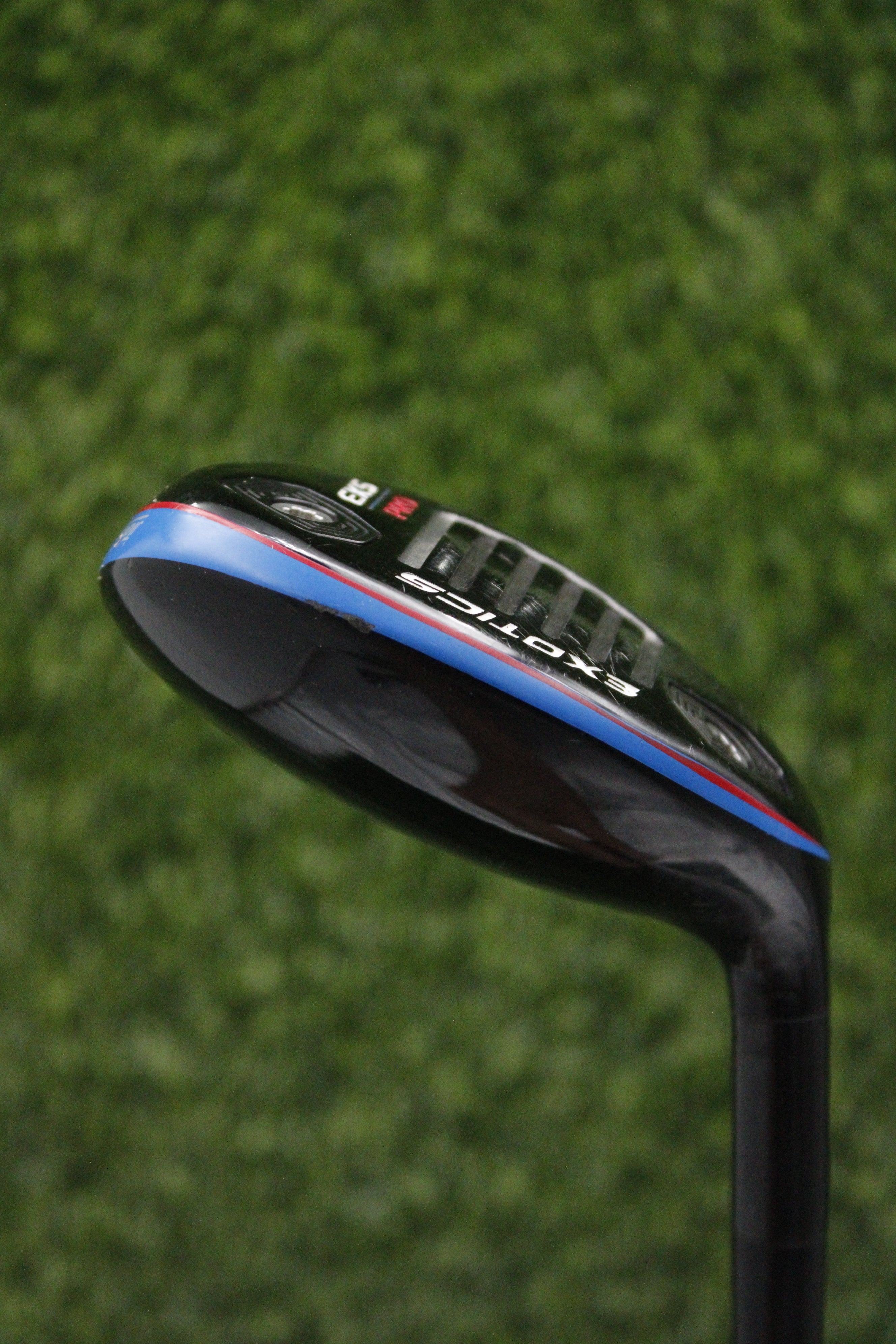 Tour Edge EXS Pro 22° 4 Hybrid R Flex 39" w/ HC