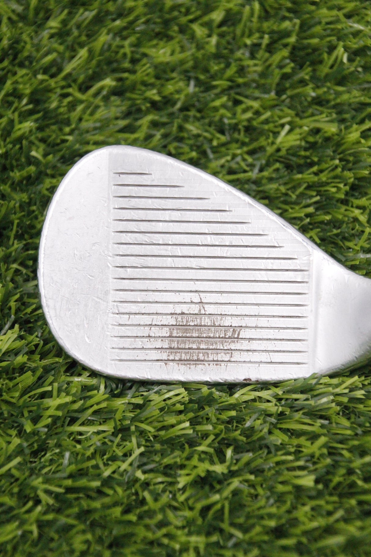 Titleist Vokey SM8 Tour Chrome 54° SW Wedge Flex 35.5"