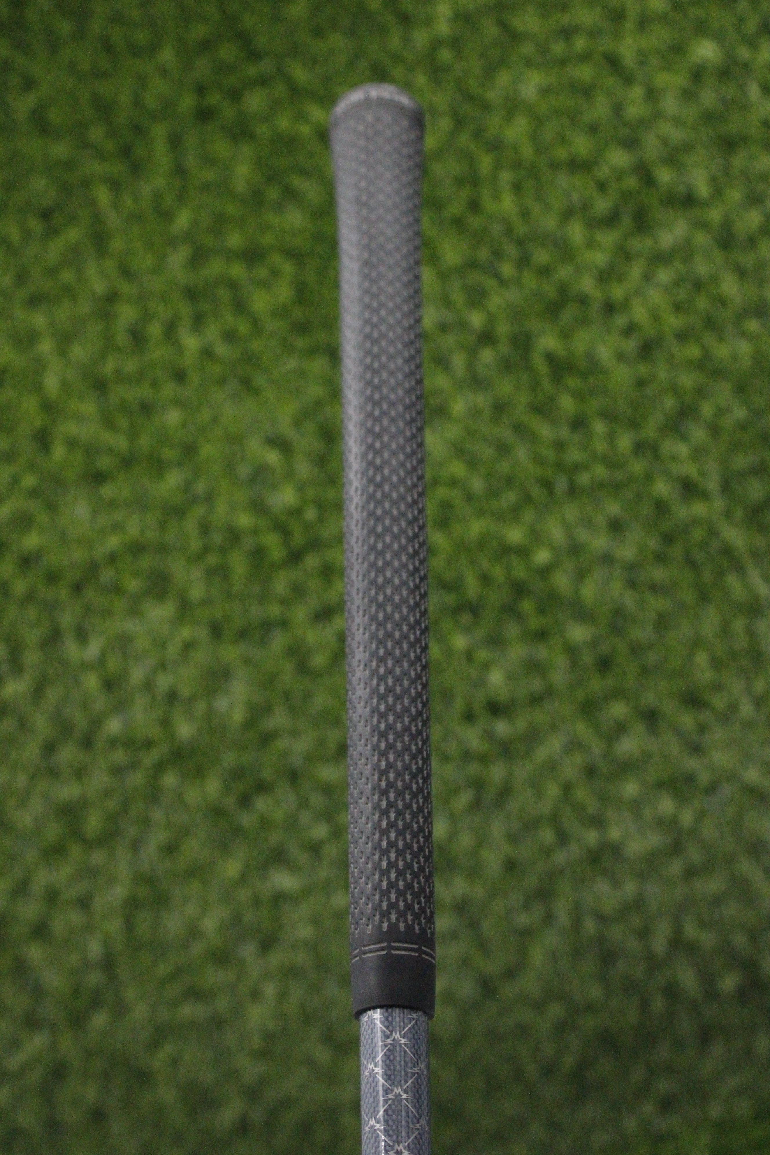 Titleist TSR2 15° 3 Wood R Flex 42.75"