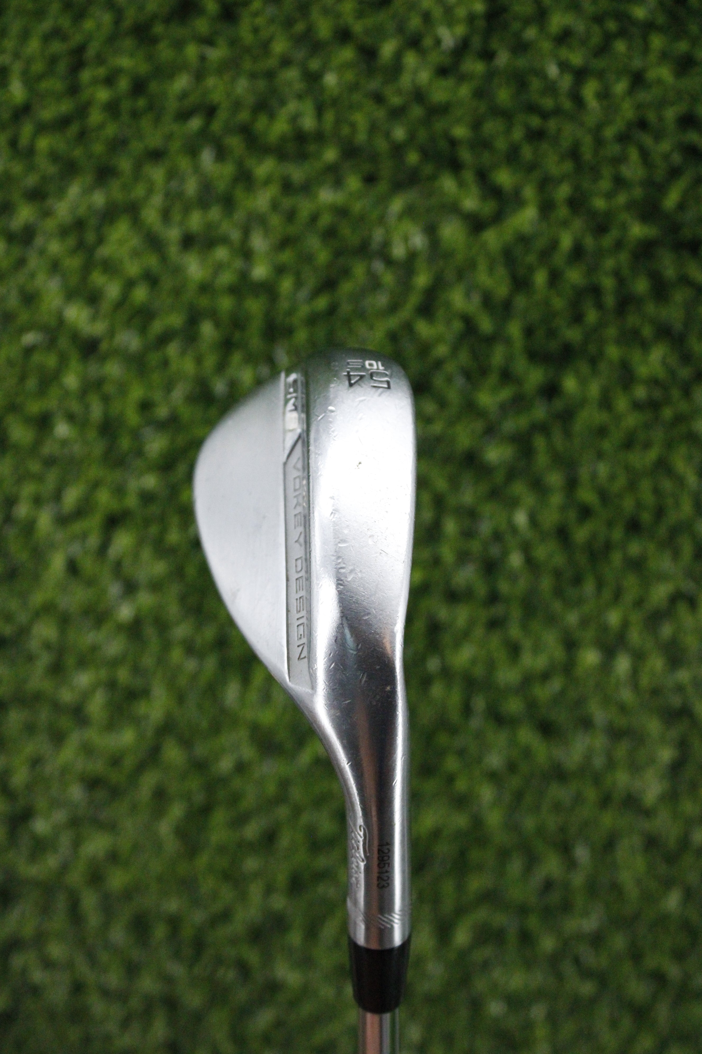 Titleist Vokey SM8 Tour Chrome 54° SW Wedge Flex 35"